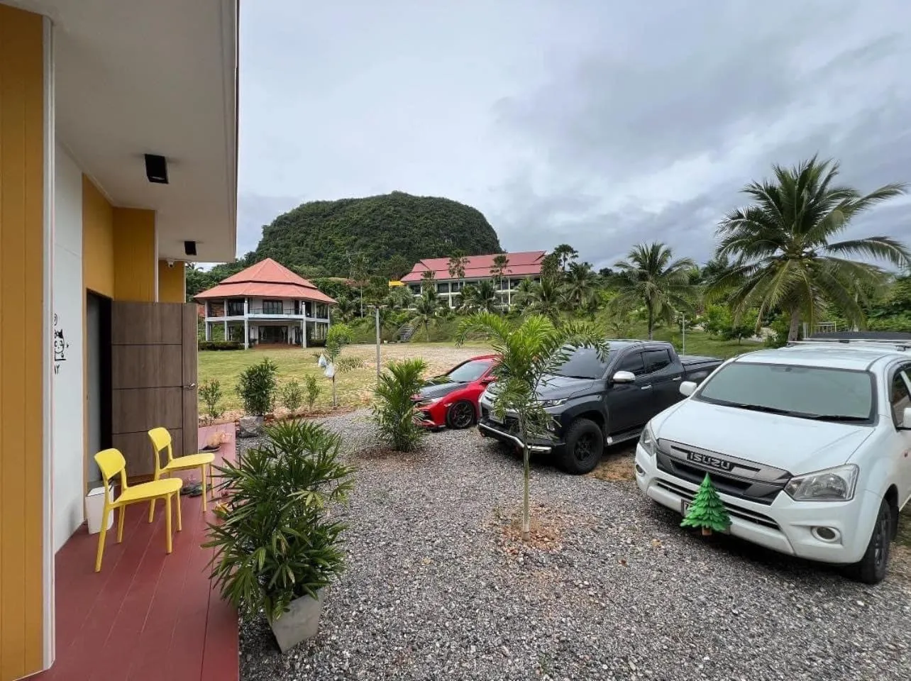 Area and facilities in Takhun Mountain View