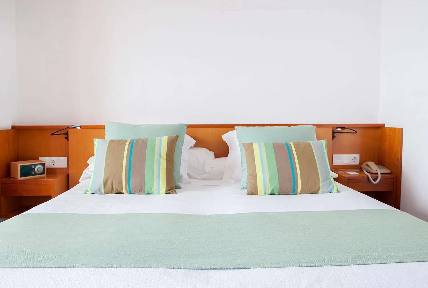 Bed in Almadraba Park Hotel