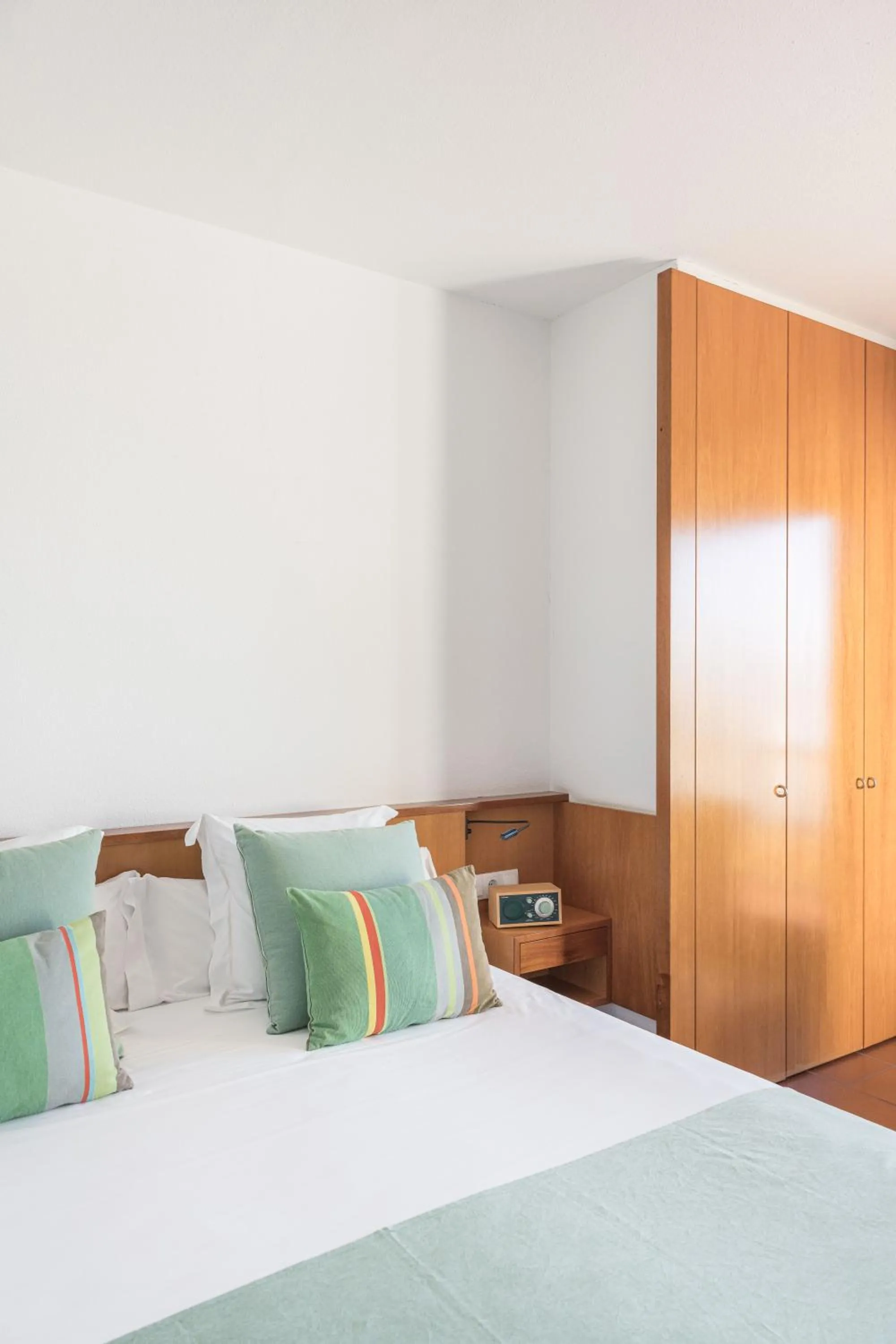 Bed in Almadraba Park Hotel