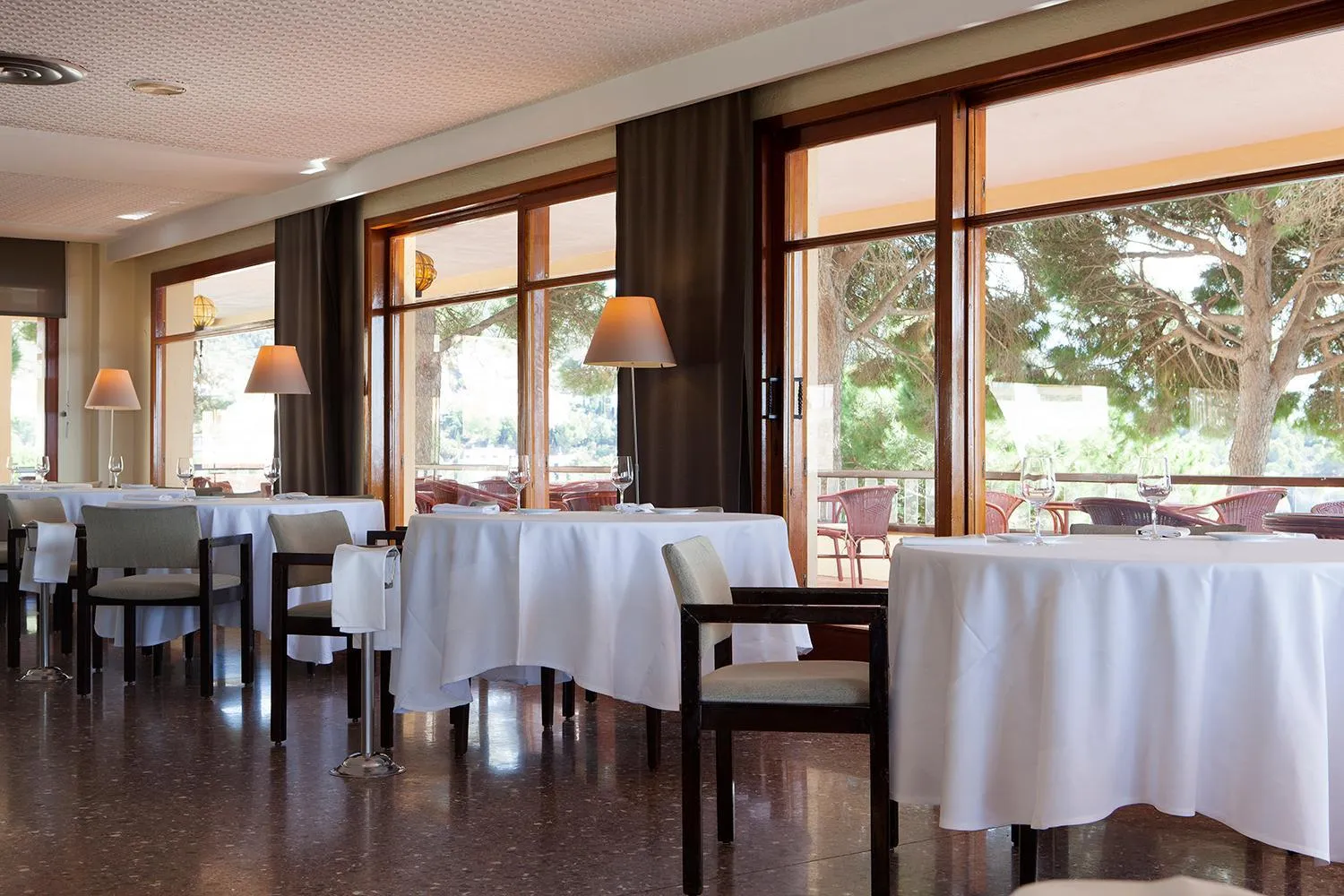 Restaurant/places to eat in Almadraba Park Hotel