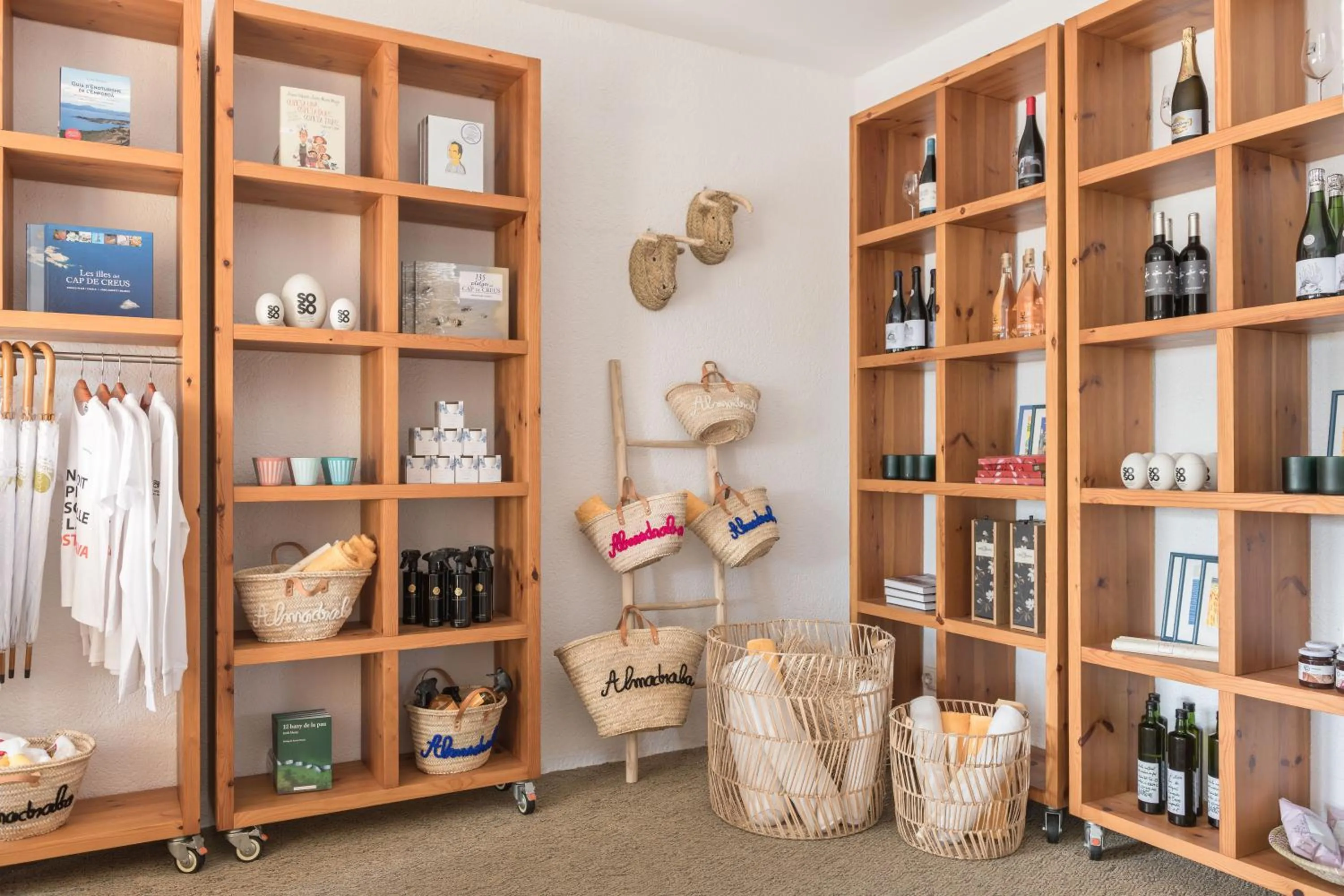 Shopping Area in Almadraba Park Hotel