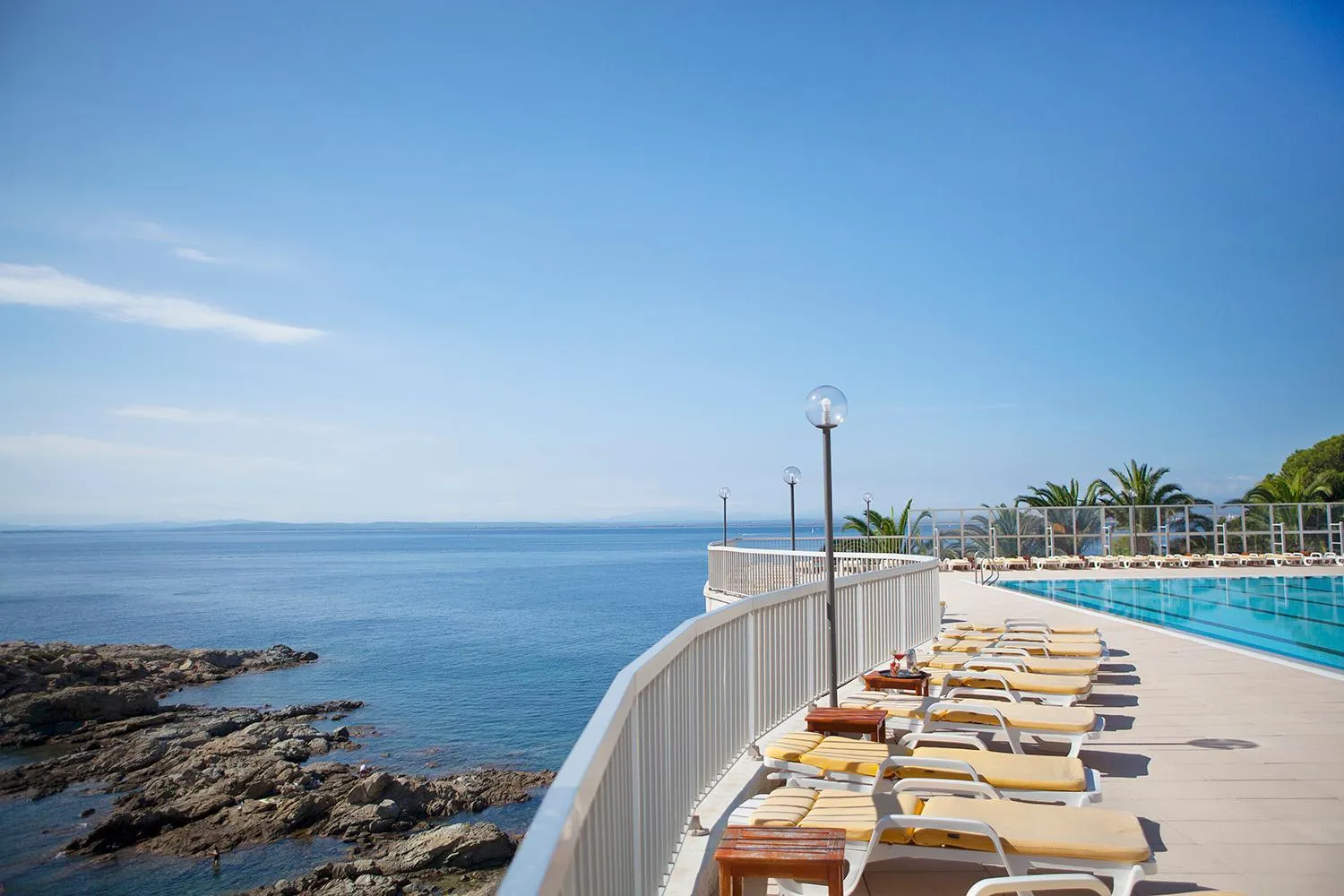 Pool view in Almadraba Park Hotel