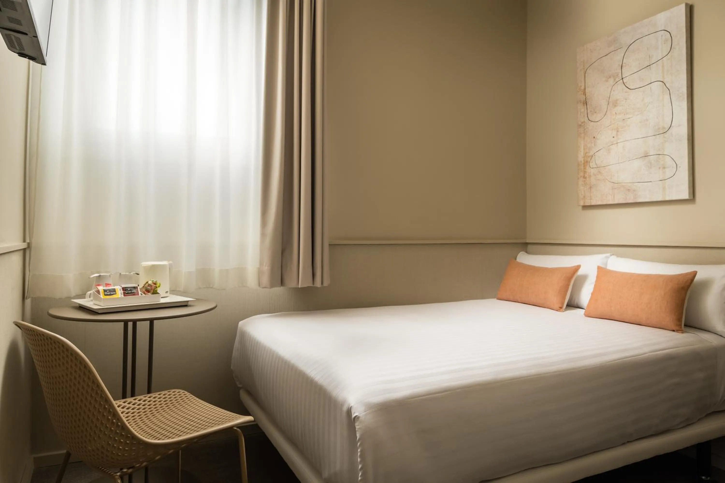 Bed in BYPILLOW The Bloom