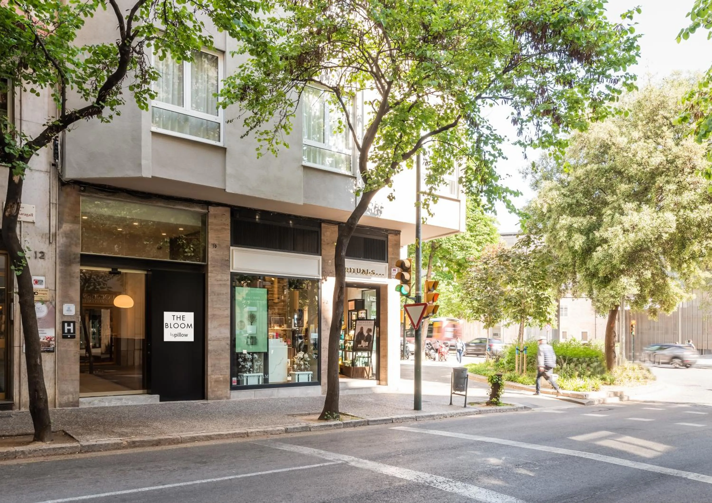 Property building in BYPILLOW The Bloom