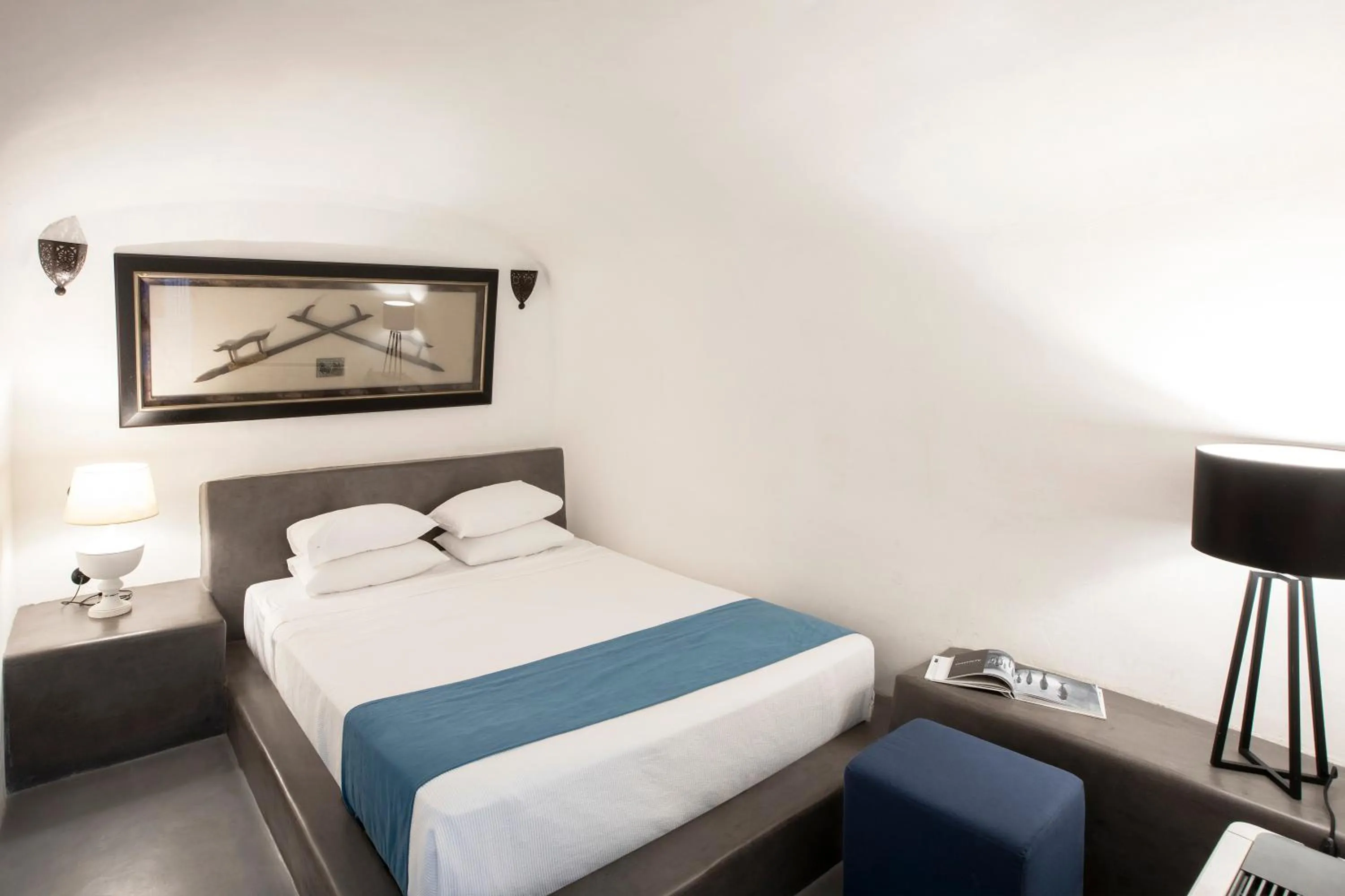 Bed in Ducato di Oia - Adults Only