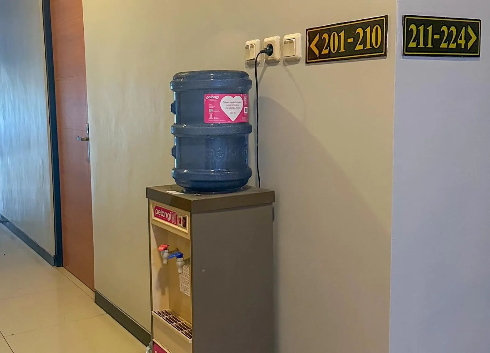 Food and drinks in Sunrise Hotel Semarang