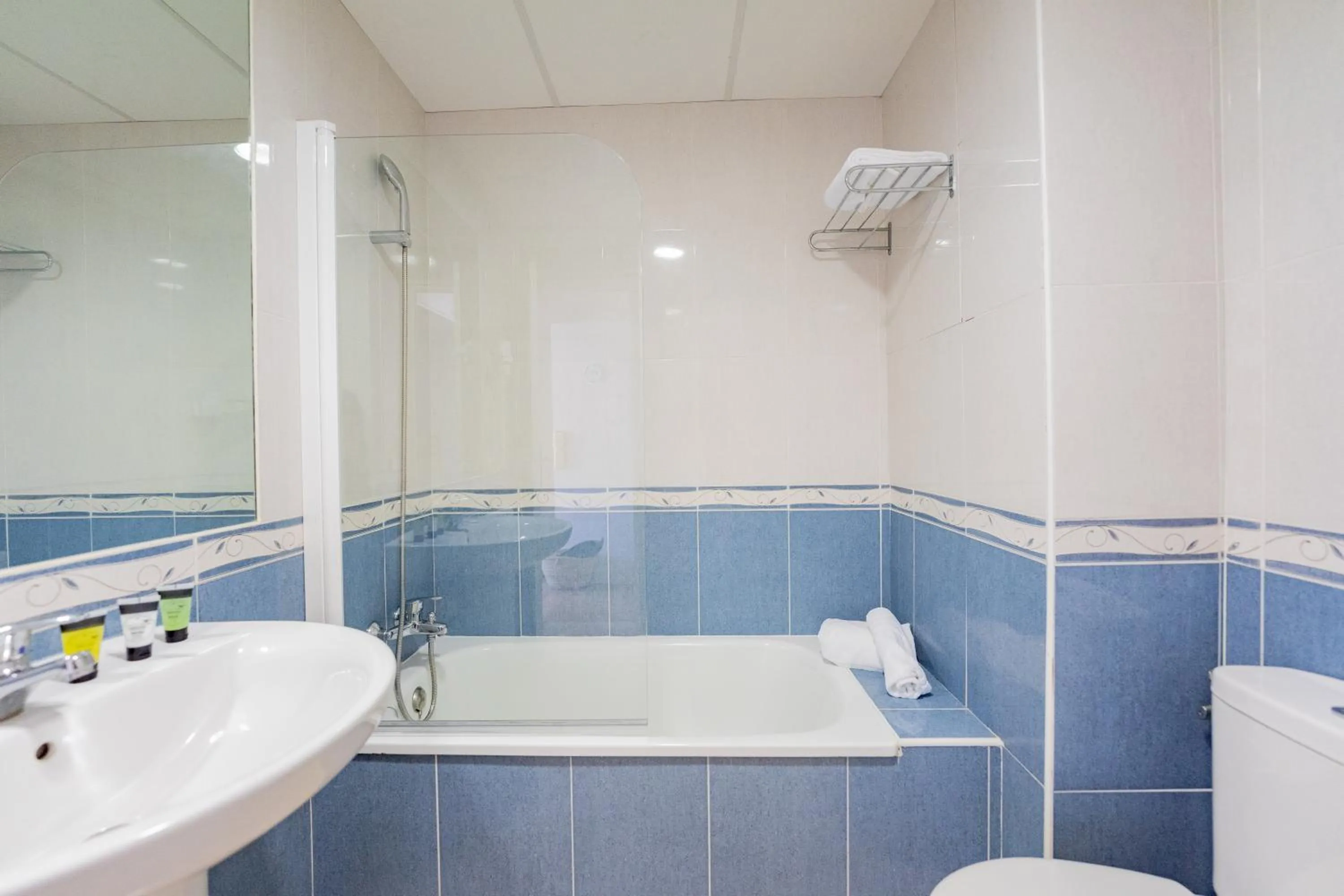 Property building in Hotel Aubí