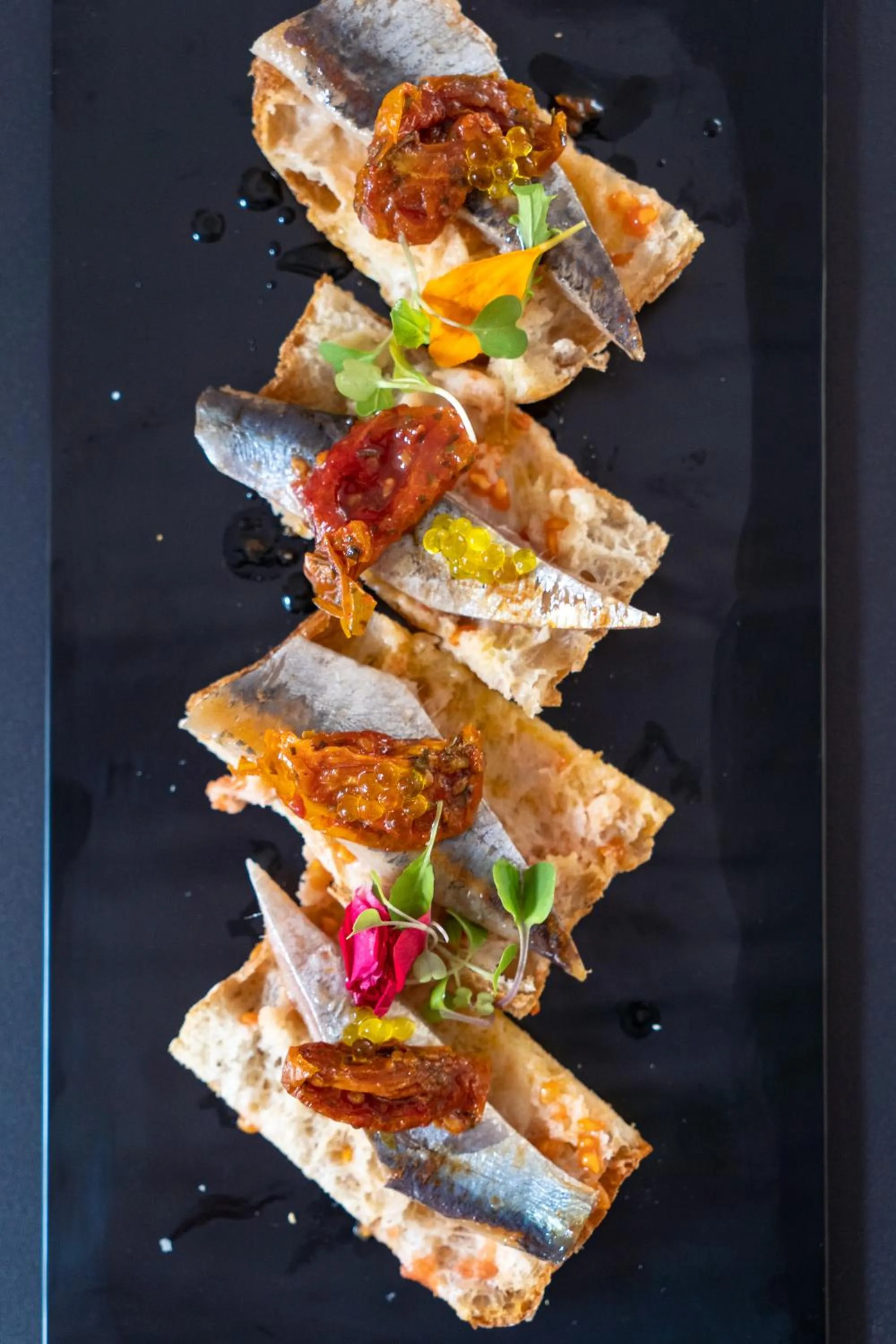 Restaurant/places to eat in Hotel Aubí