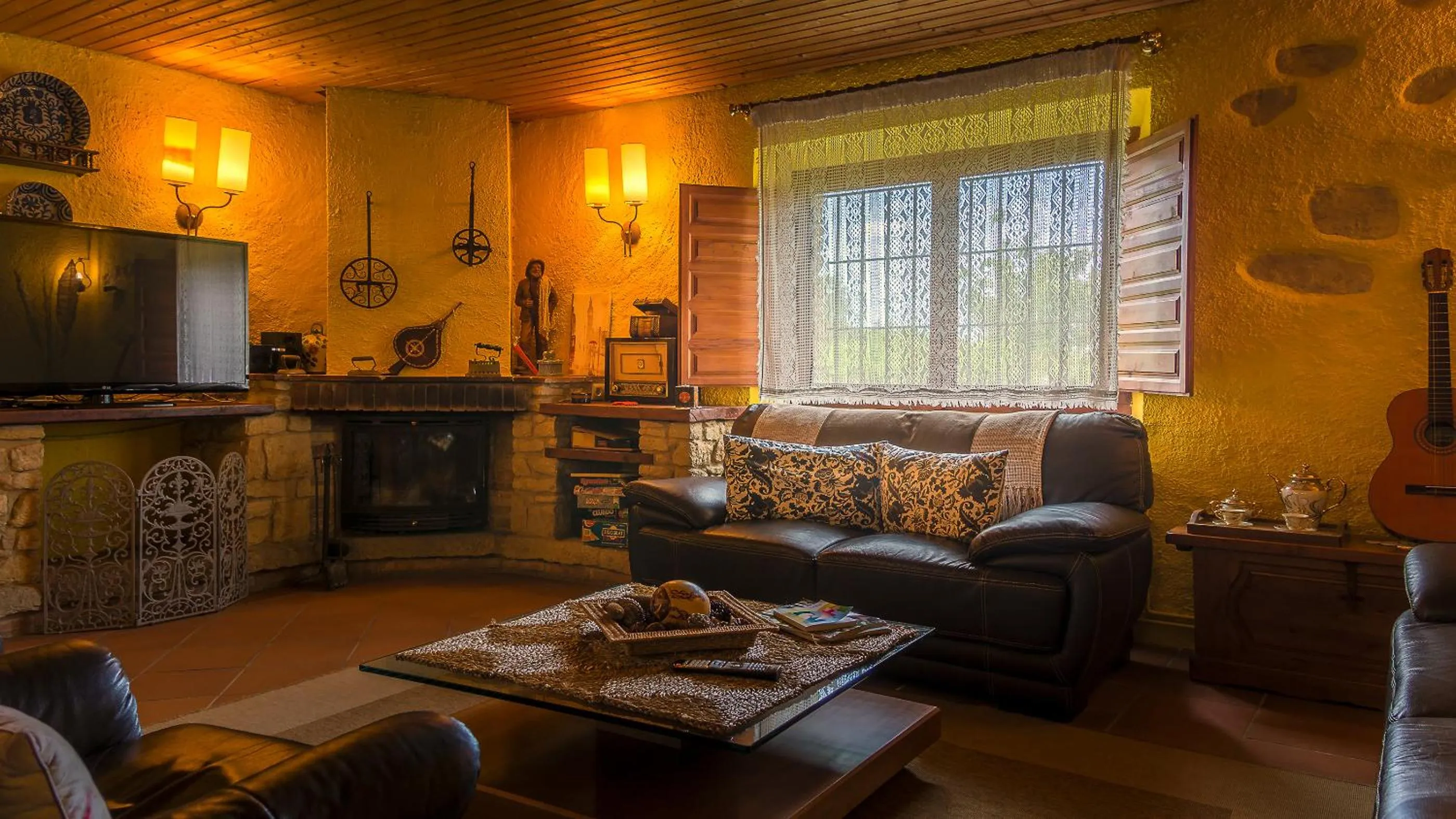 Communal lounge/ TV room in Hotel Mas Rabiol -Emporda-Only Adults-Eco Hotel