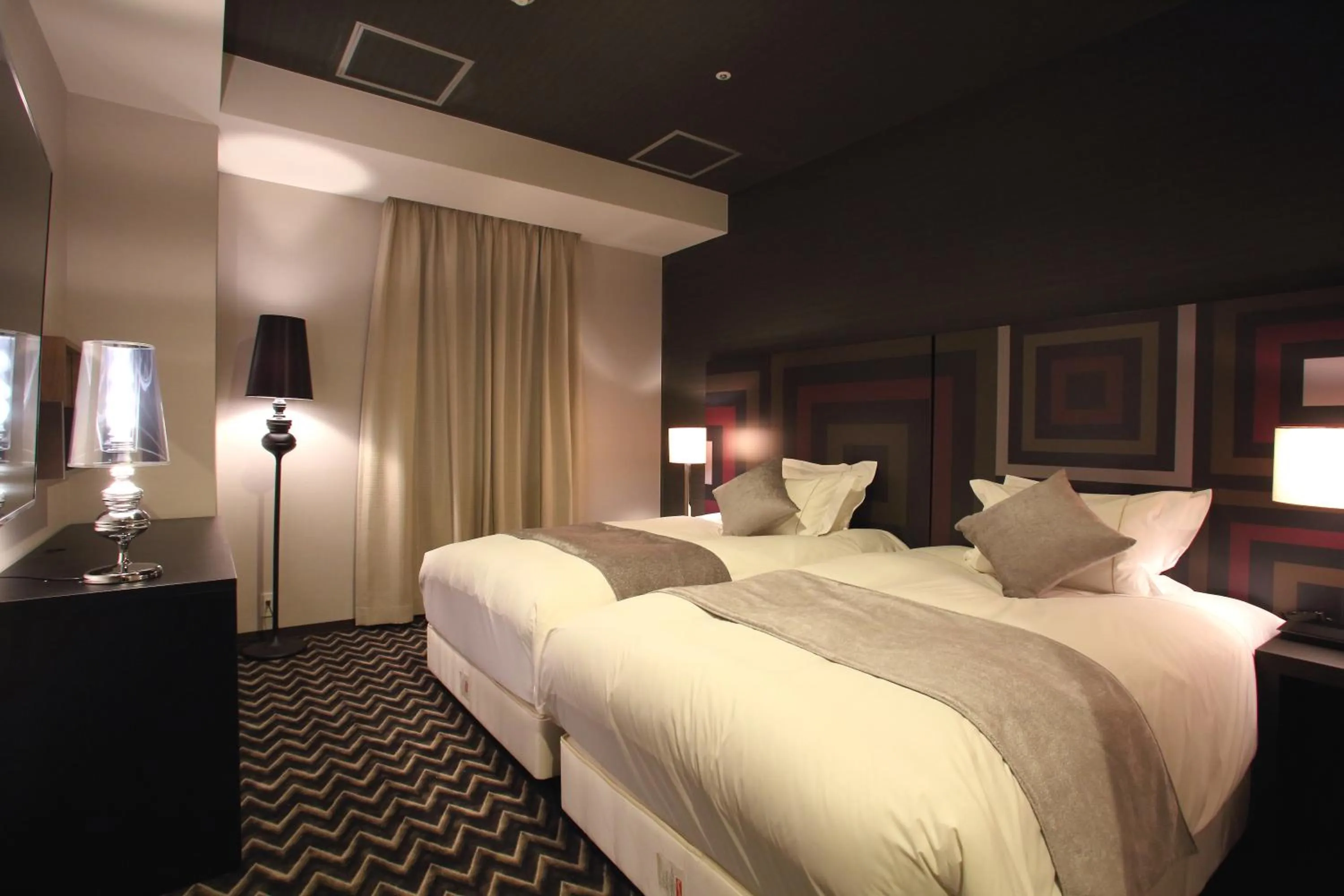 Photo of the whole room, Bed in Centurion Hotel Grand Kobe Station