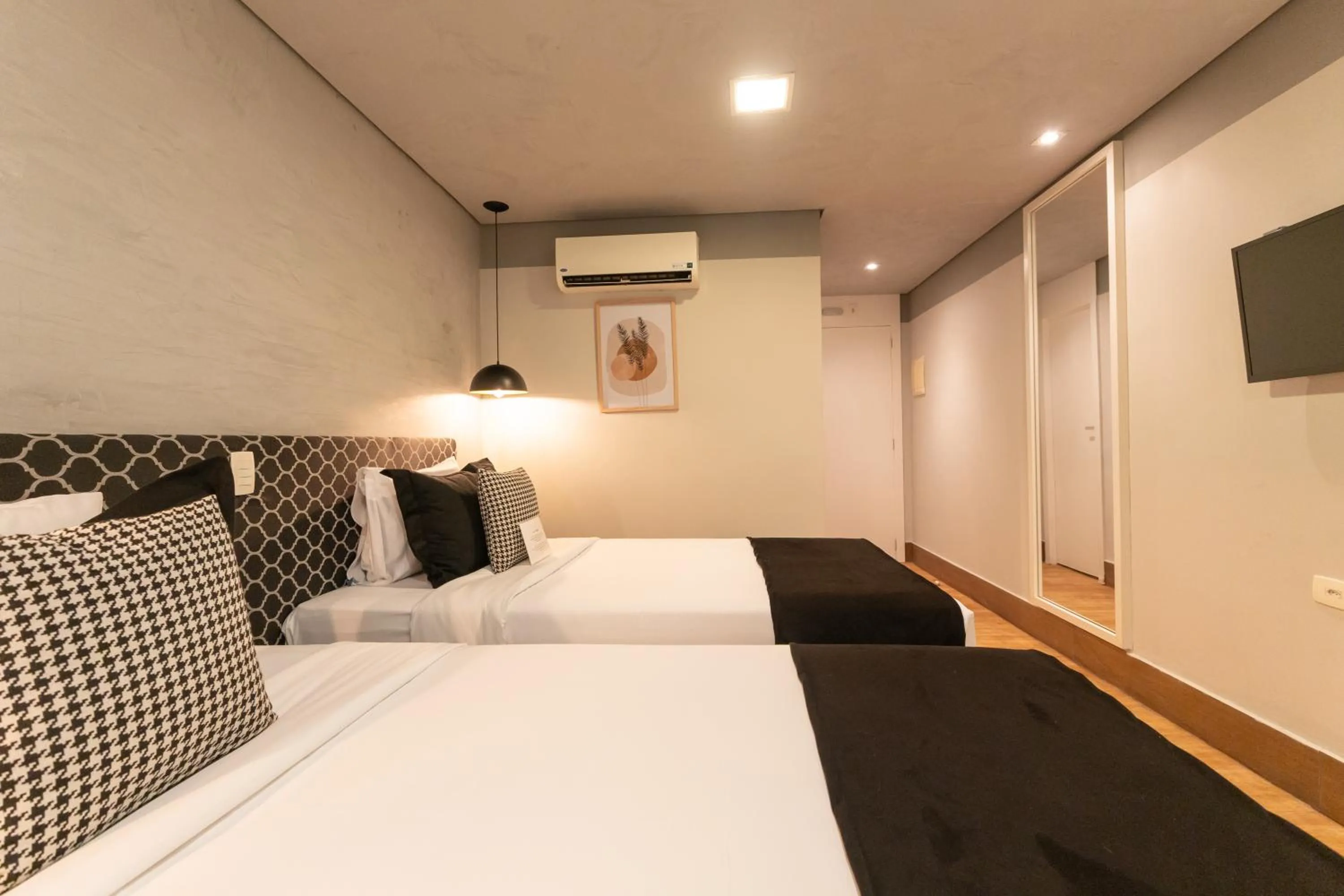 Bed in Hotel Heritage