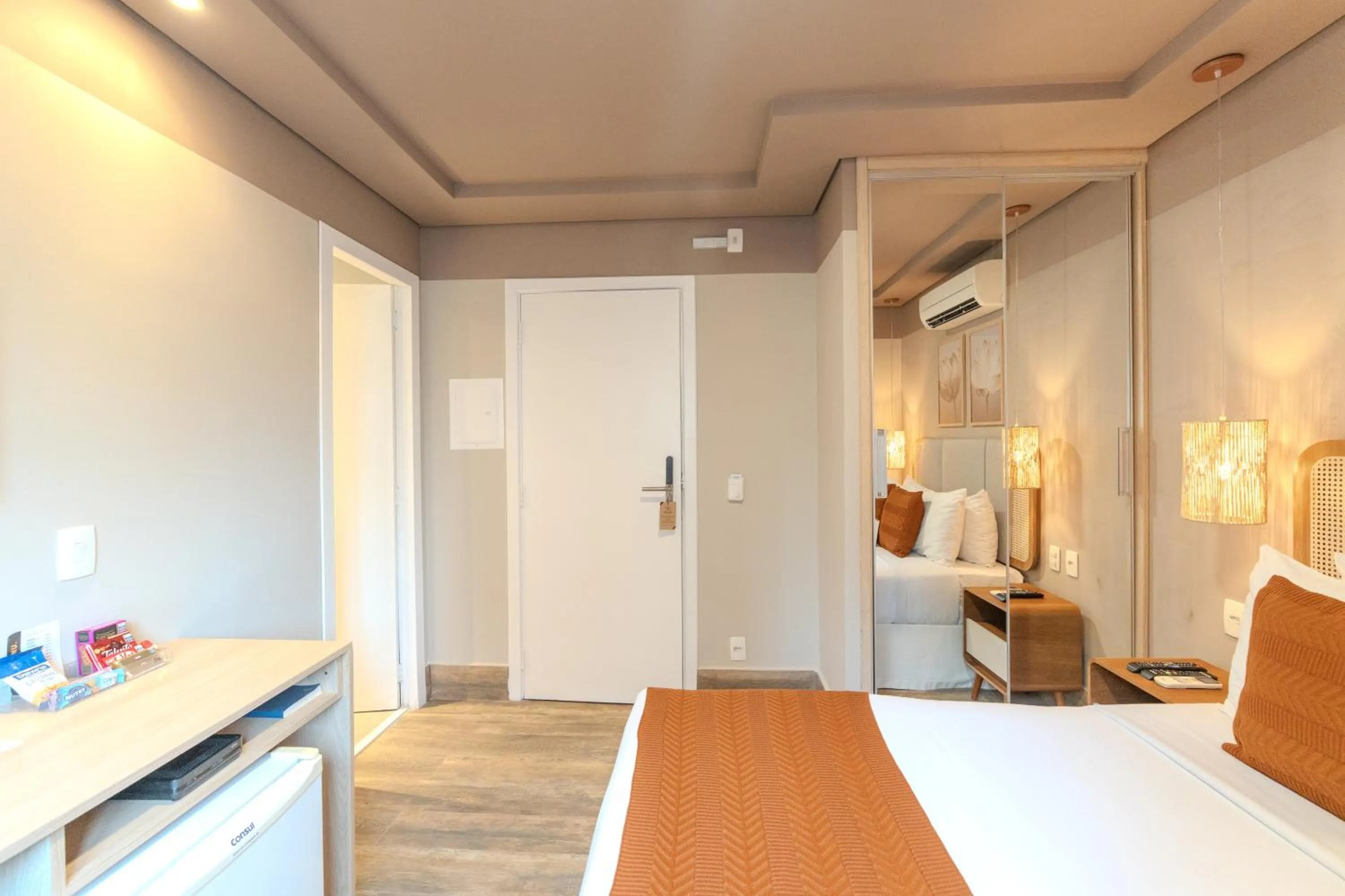 Photo of the whole room, Bed in Hotel Heritage