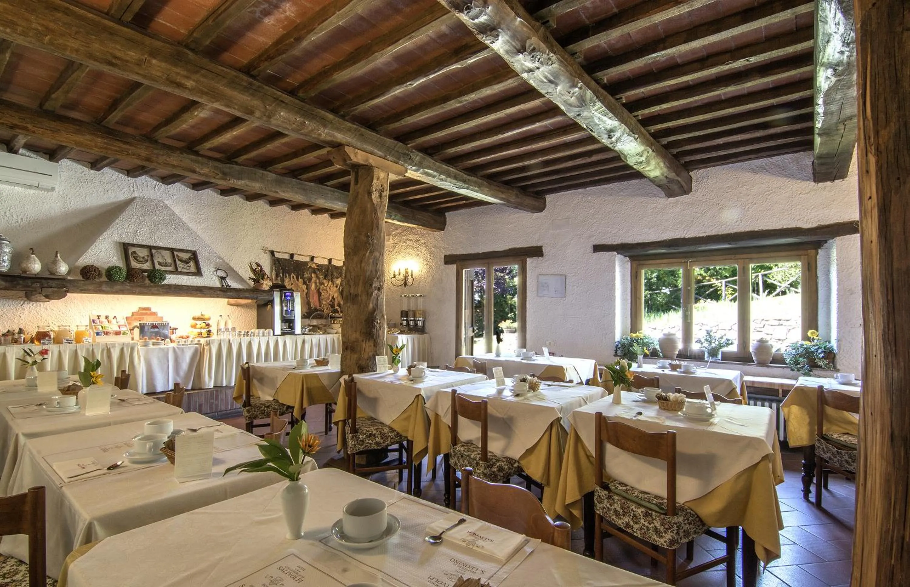 Restaurant/places to eat in Hotel Colle Etrusco Salivolpi