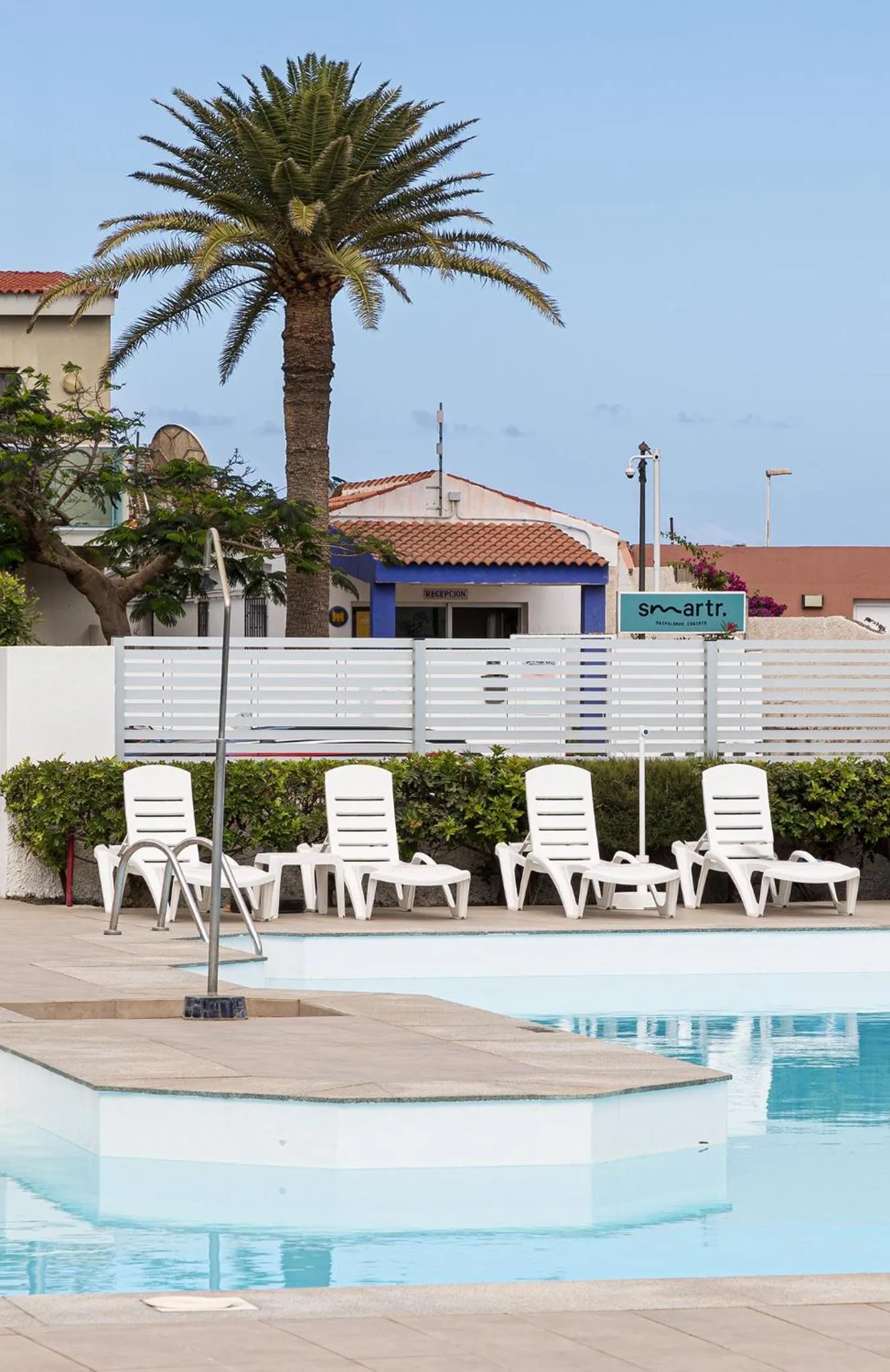 sunbed in Smartr Maspalomas Corinto