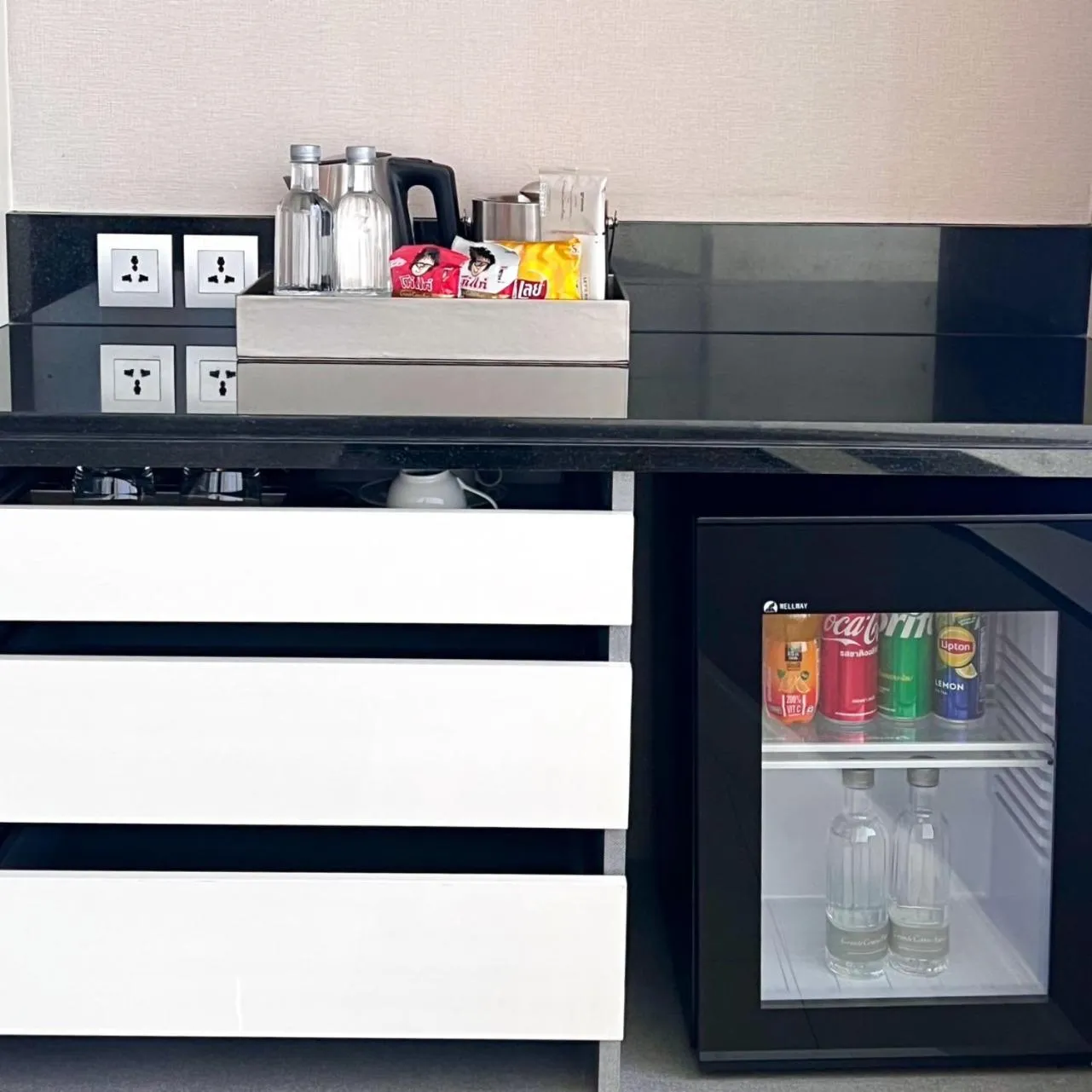 oven in Grande Centre Point Sukhumvit 55 Thong Lo