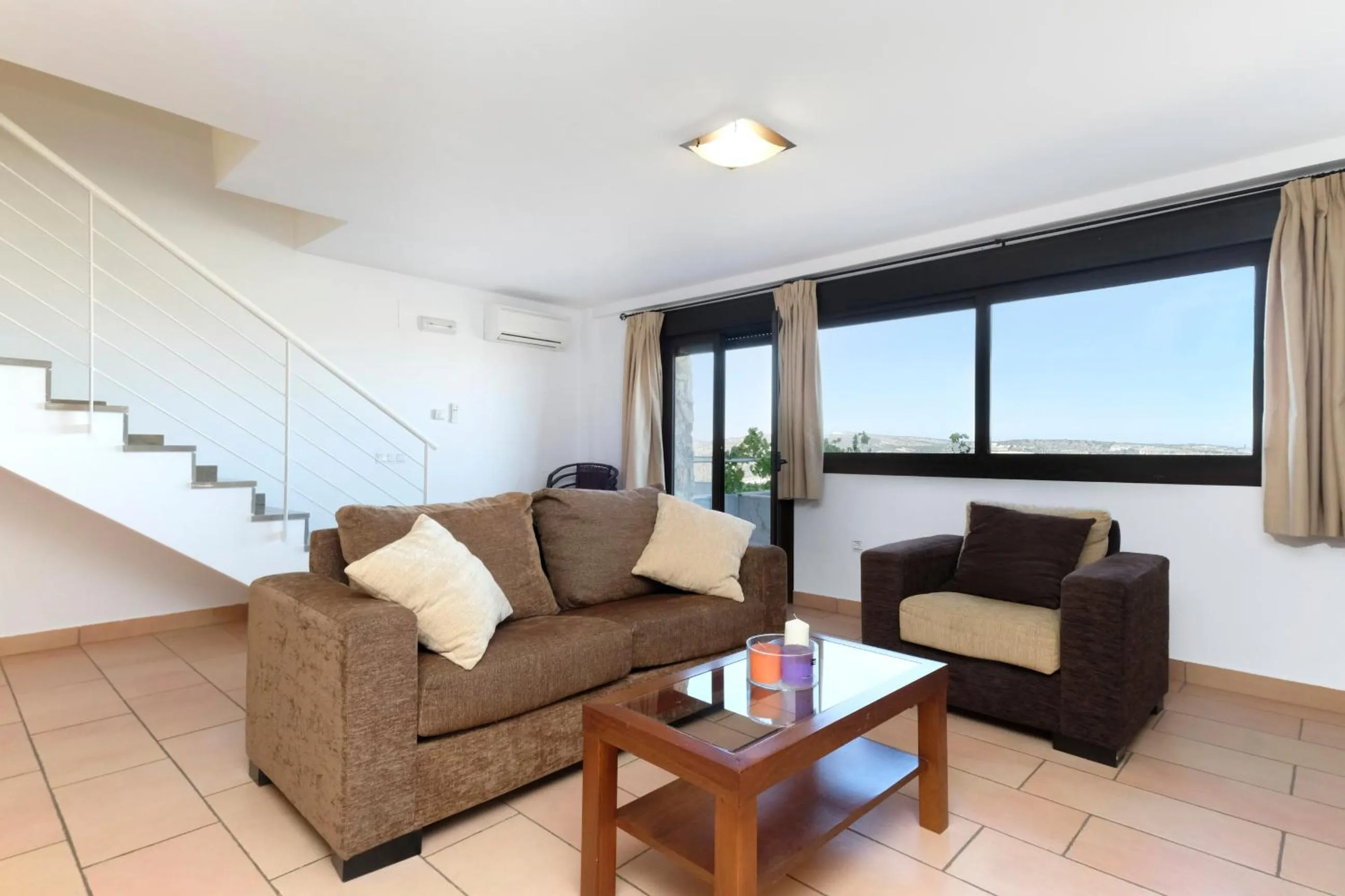 Seating area in Los Castillarejos Apartamentos Rurales