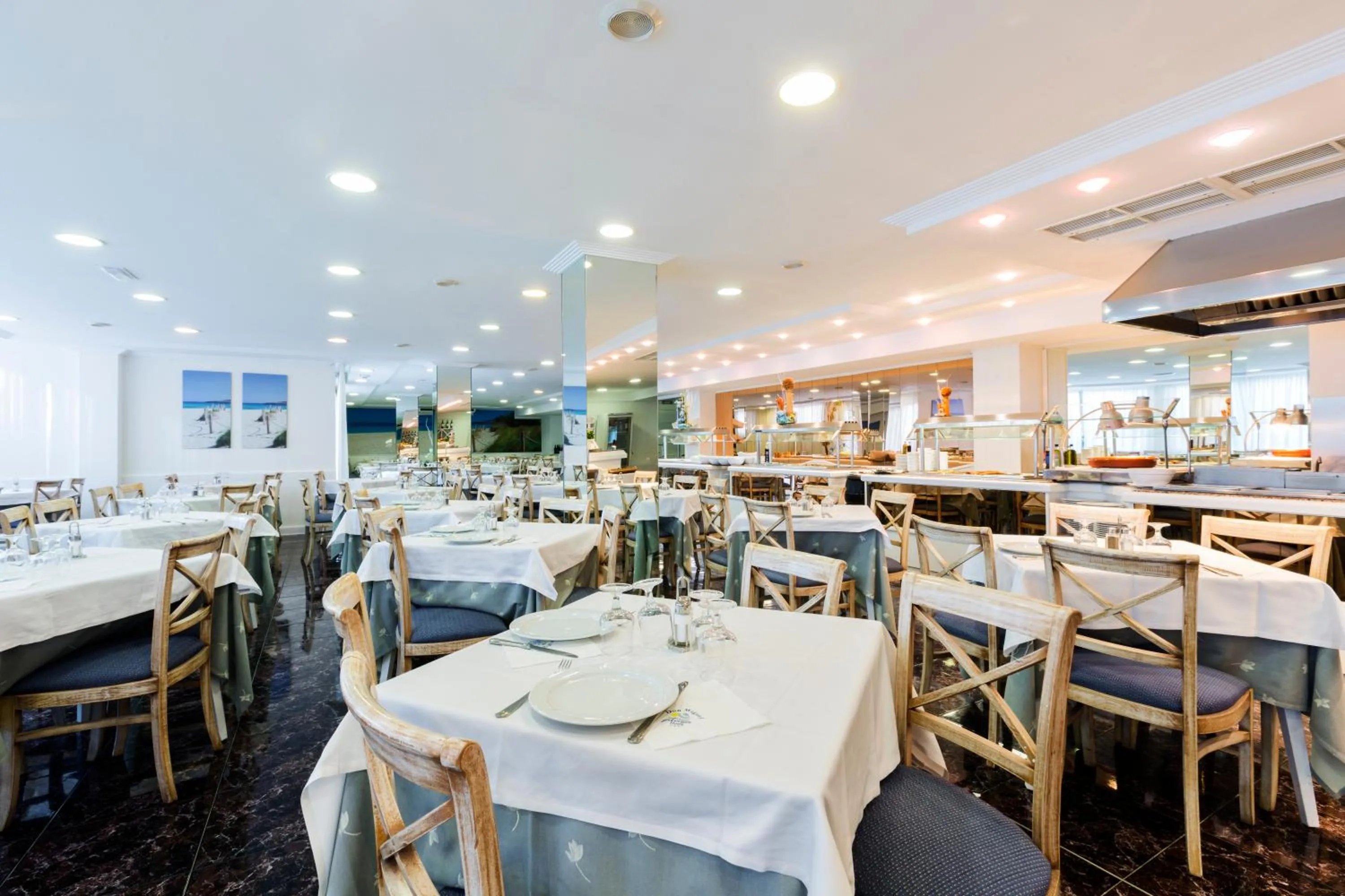 Restaurant/places to eat in Hotel Don Miguel Playa