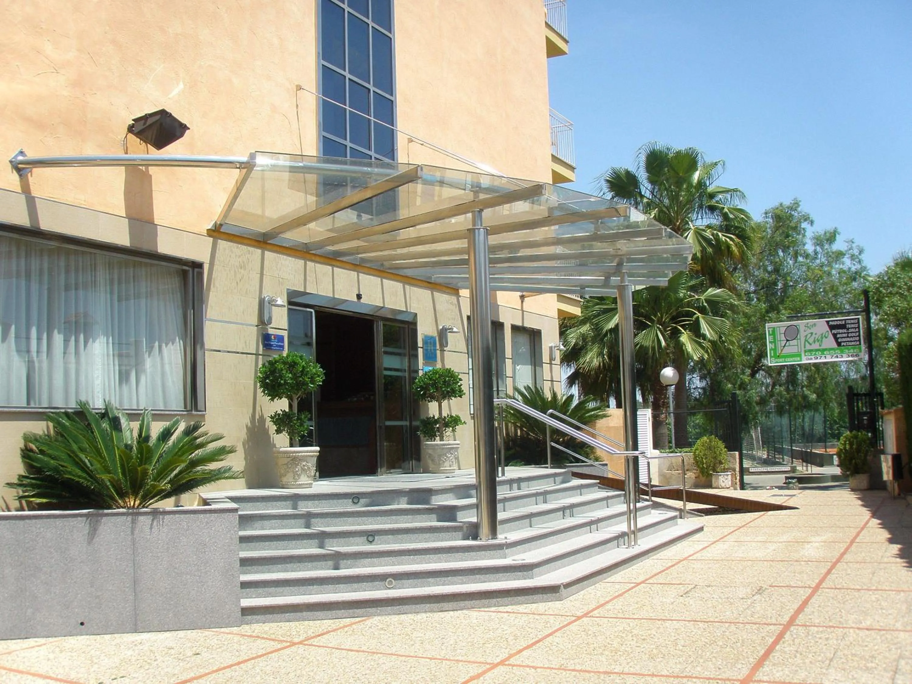 Facade/entrance in Hotel Don Miguel Playa