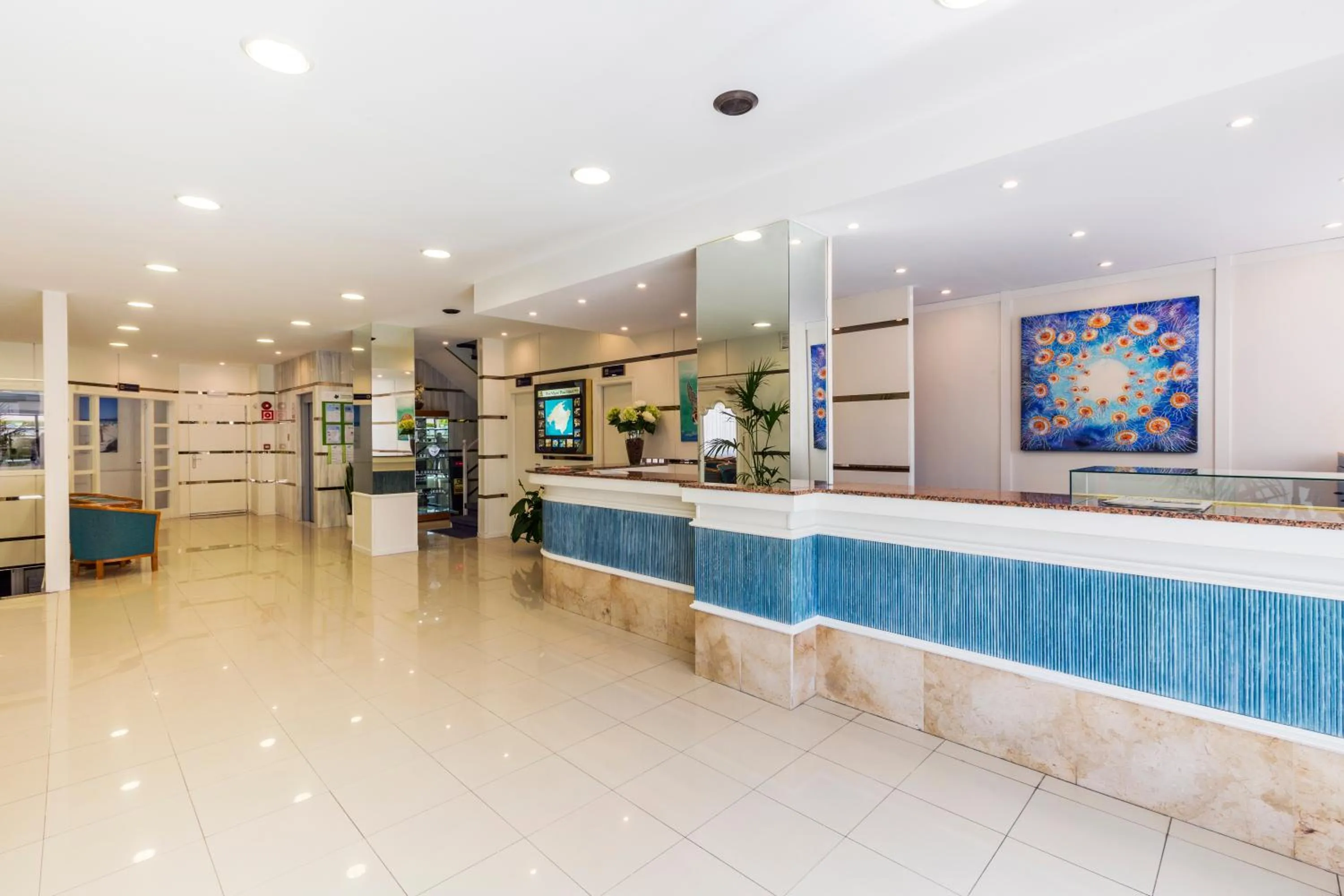 Restaurant/places to eat in Hotel Don Miguel Playa