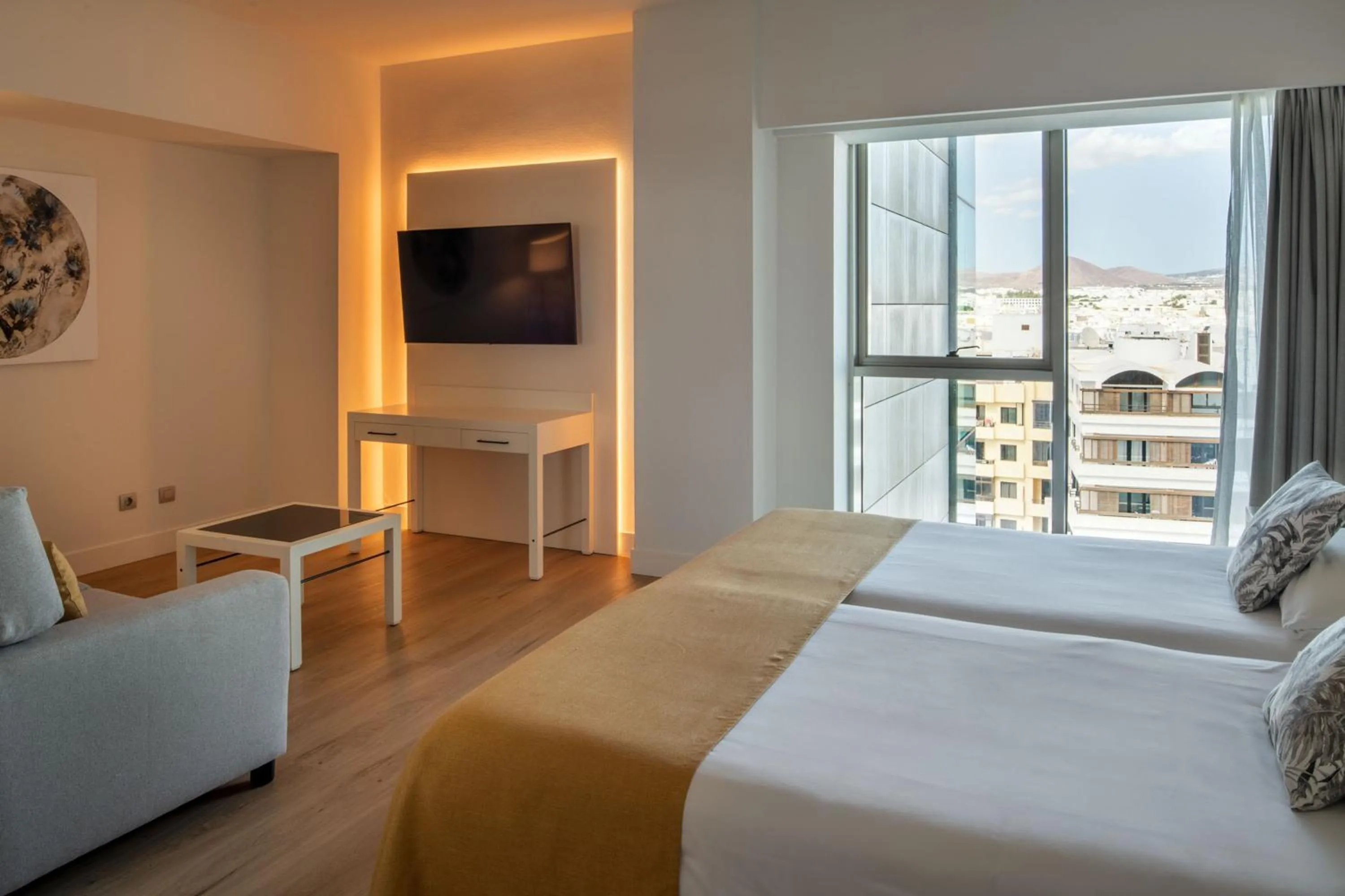 Bed in Arrecife Gran Hotel & Spa