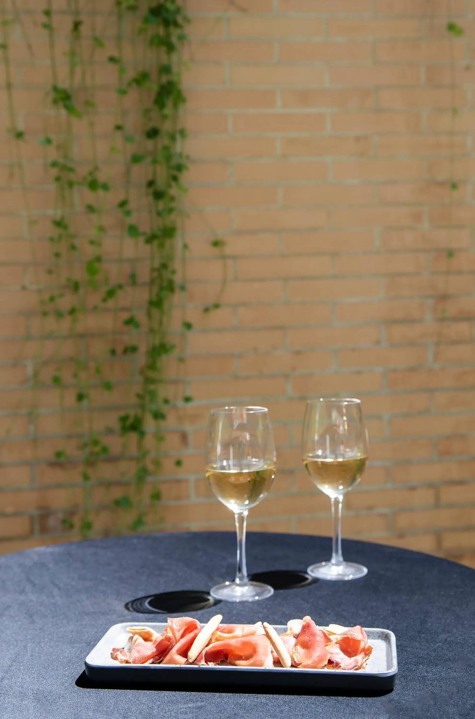 Restaurant/places to eat in Hotel Granada by Pierre & Vacances