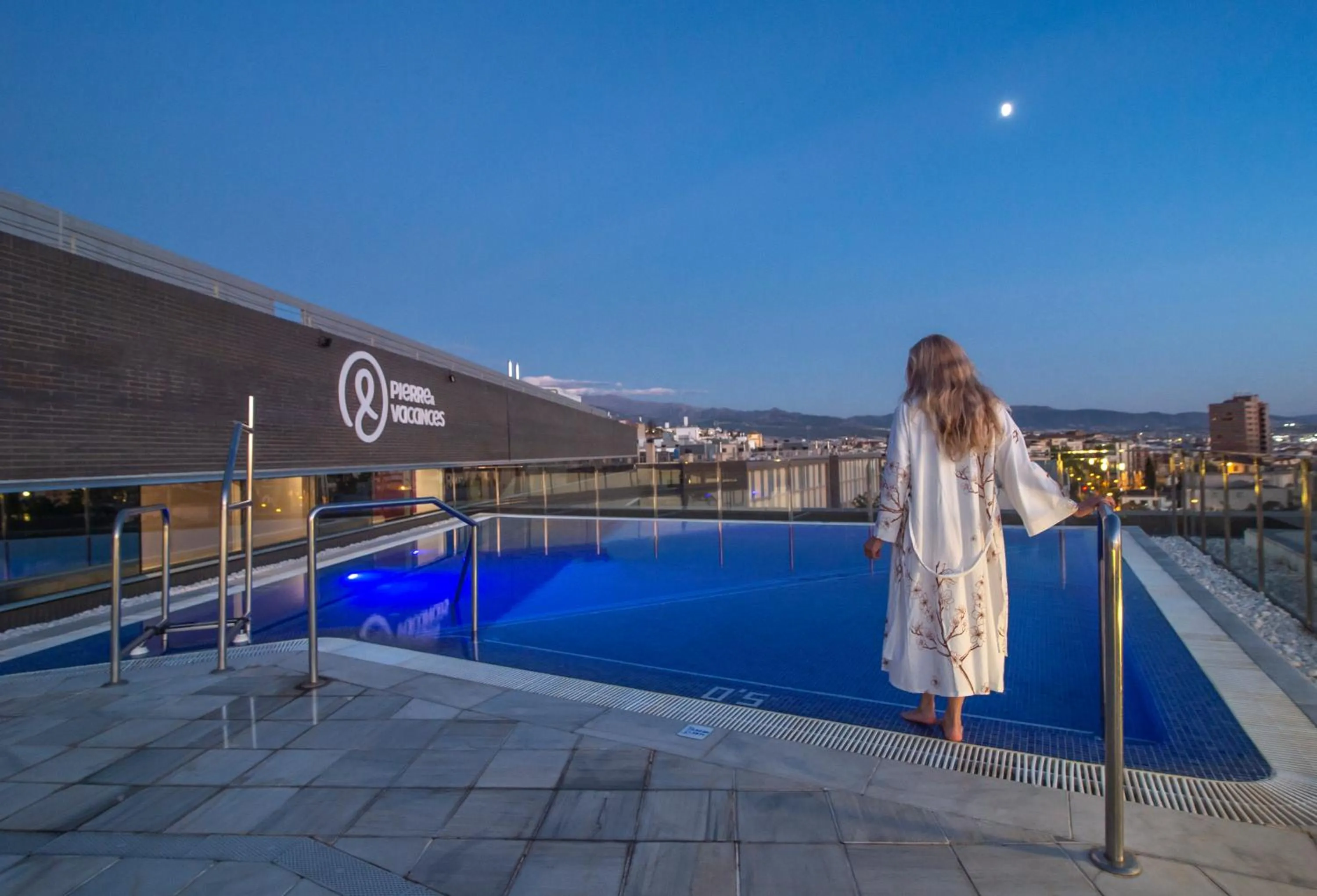 City view in Hotel Granada by Pierre & Vacances