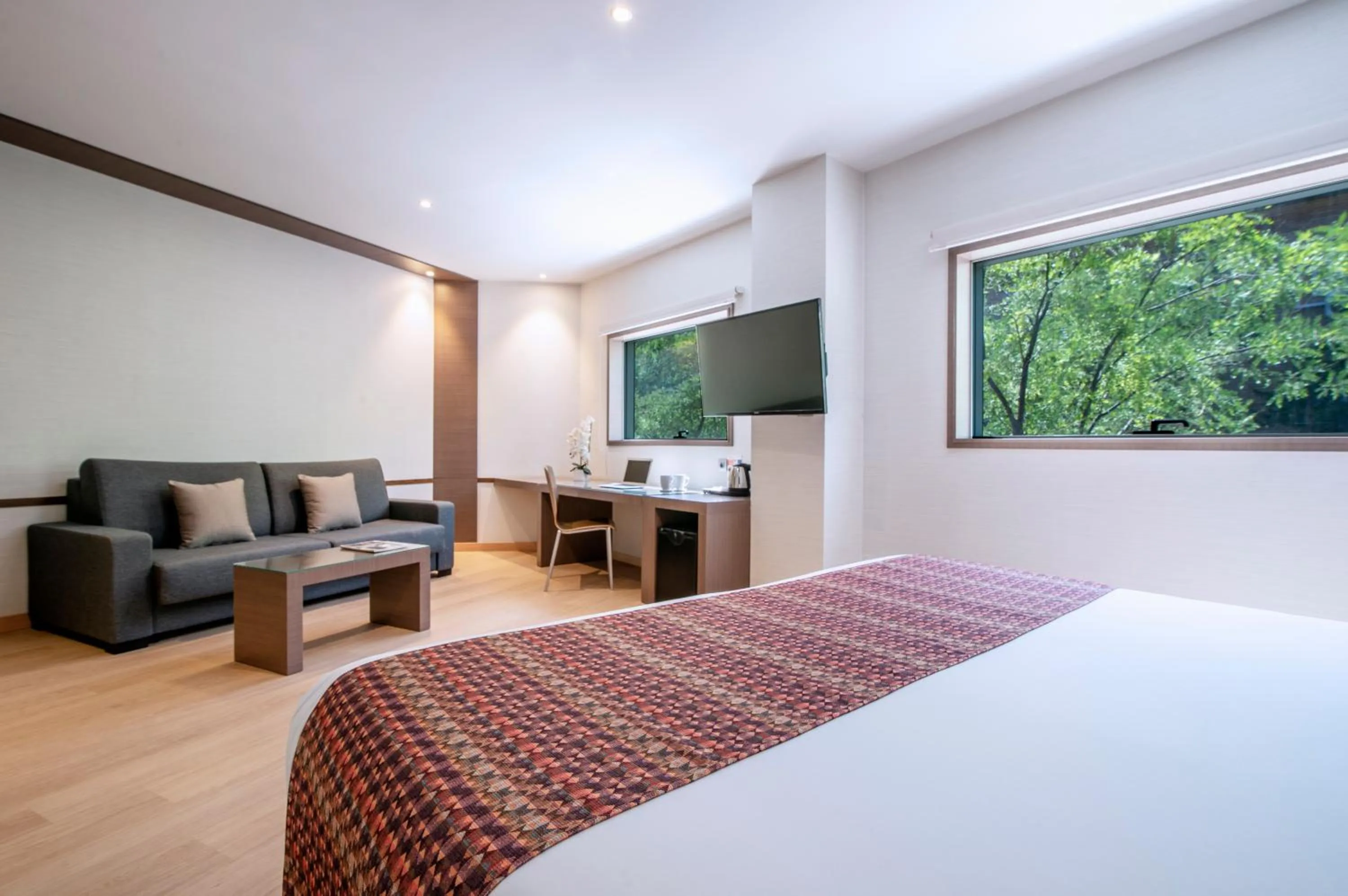 Photo of the whole room, Bed in Hotel Granada by Pierre & Vacances