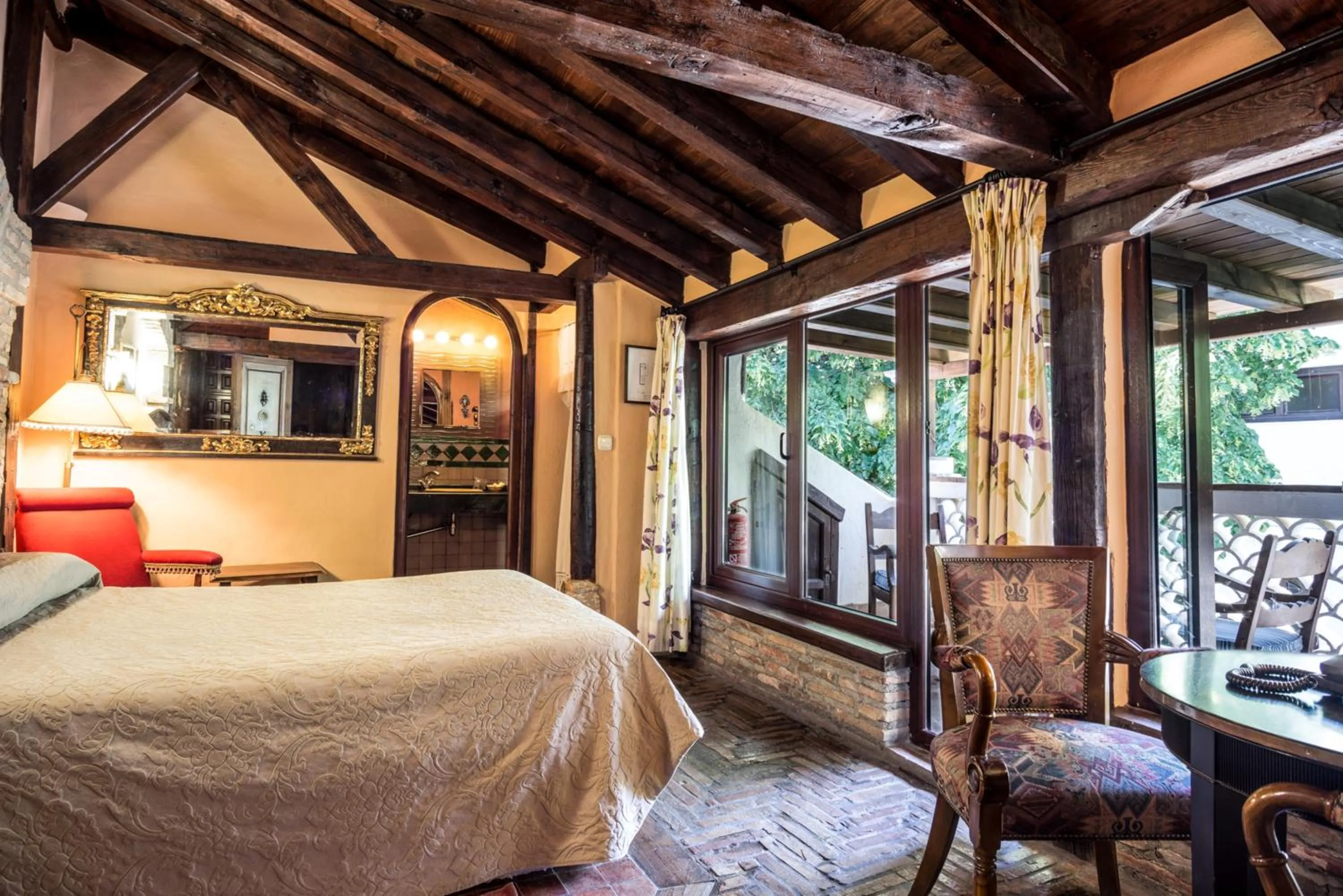 Bed in Hotel América