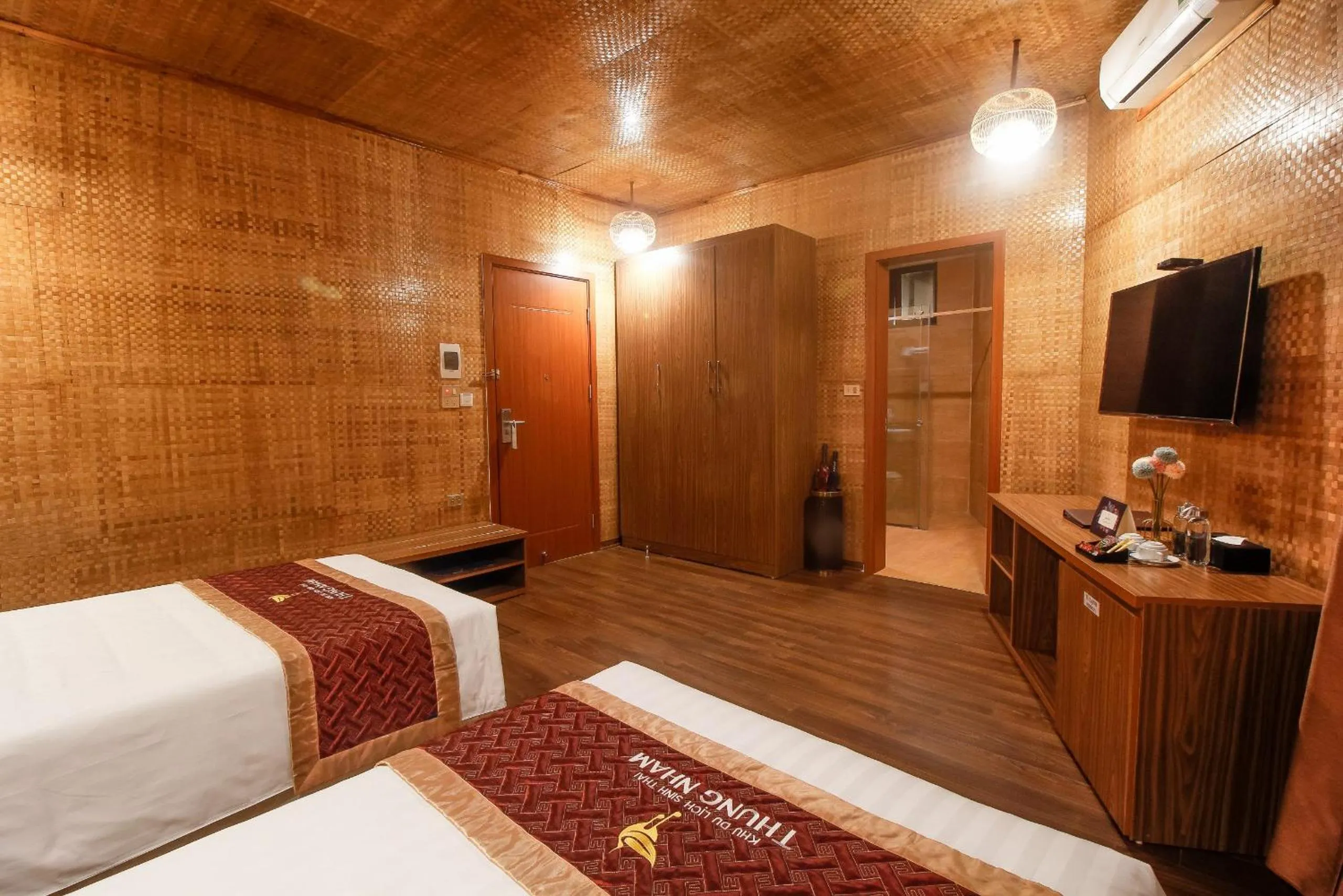 Bed in Thung Nham Resort