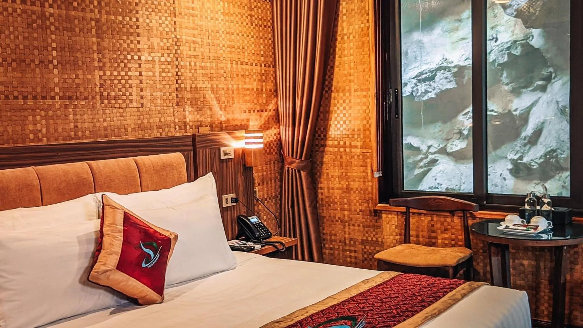 Bed in Thung Nham Resort