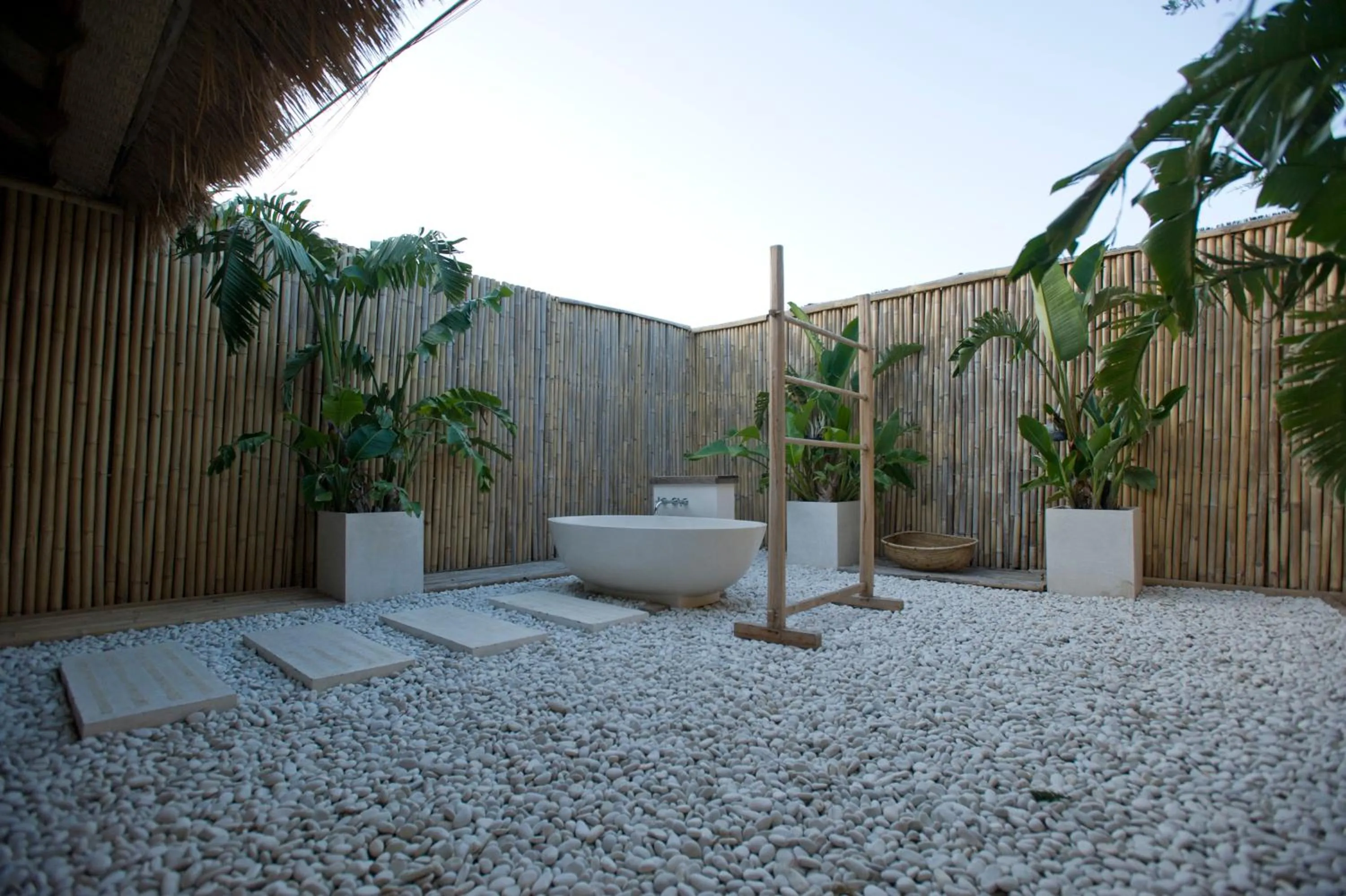 Bathroom in 100% Fun