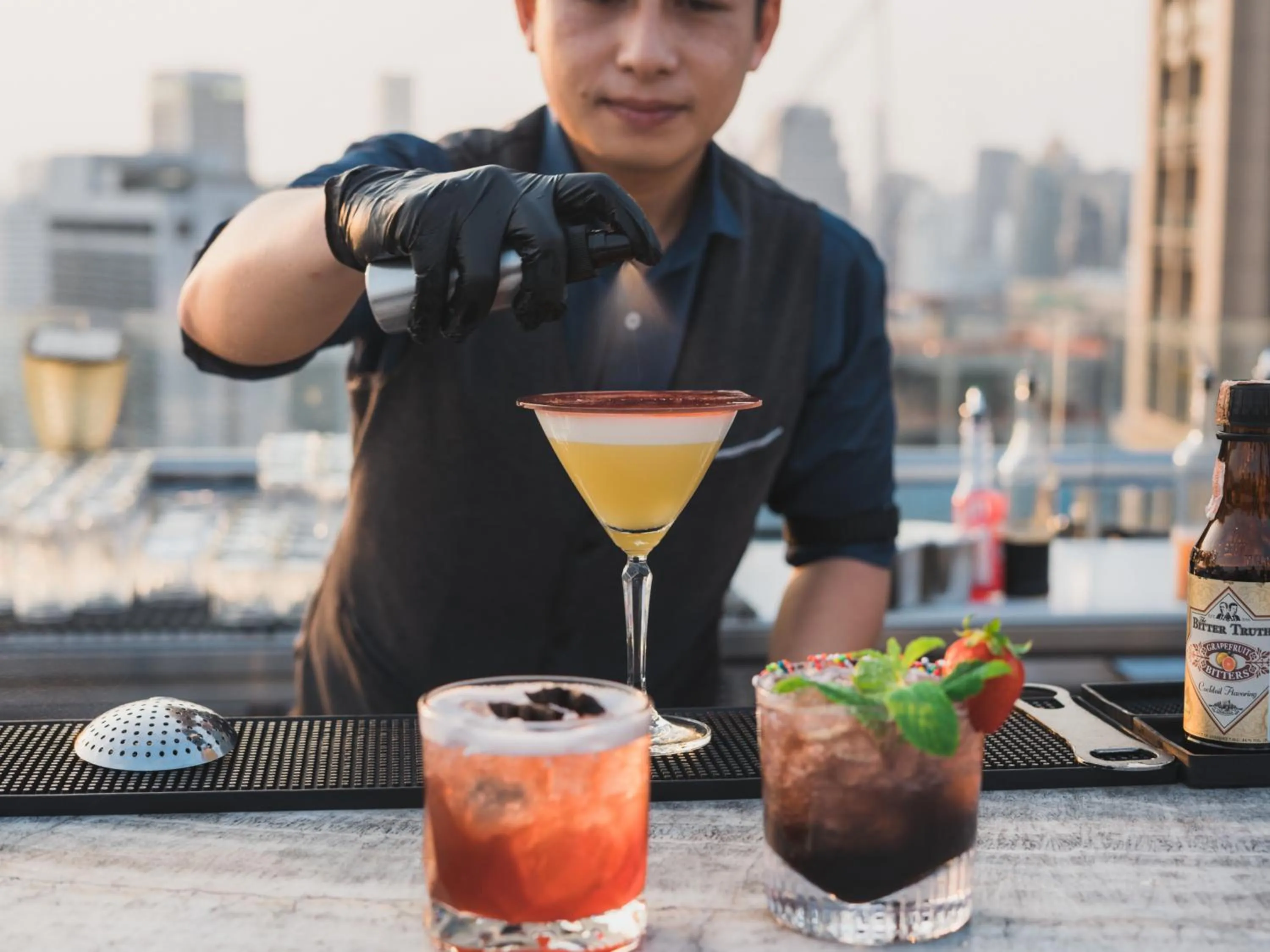 Lounge or bar in SKYVIEW Hotel Bangkok - Sukhumvit