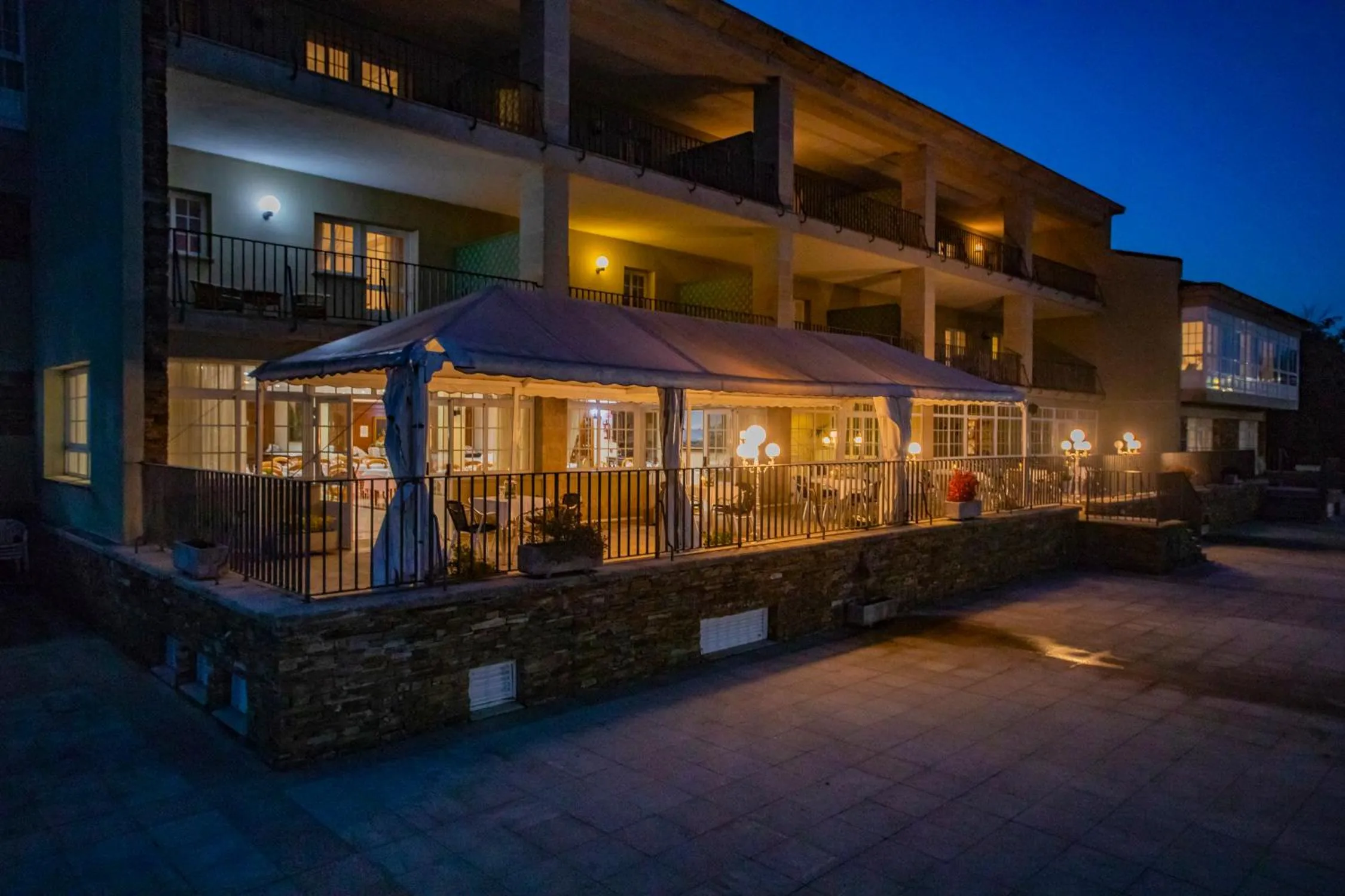 Property building in Pousada de Portomarín