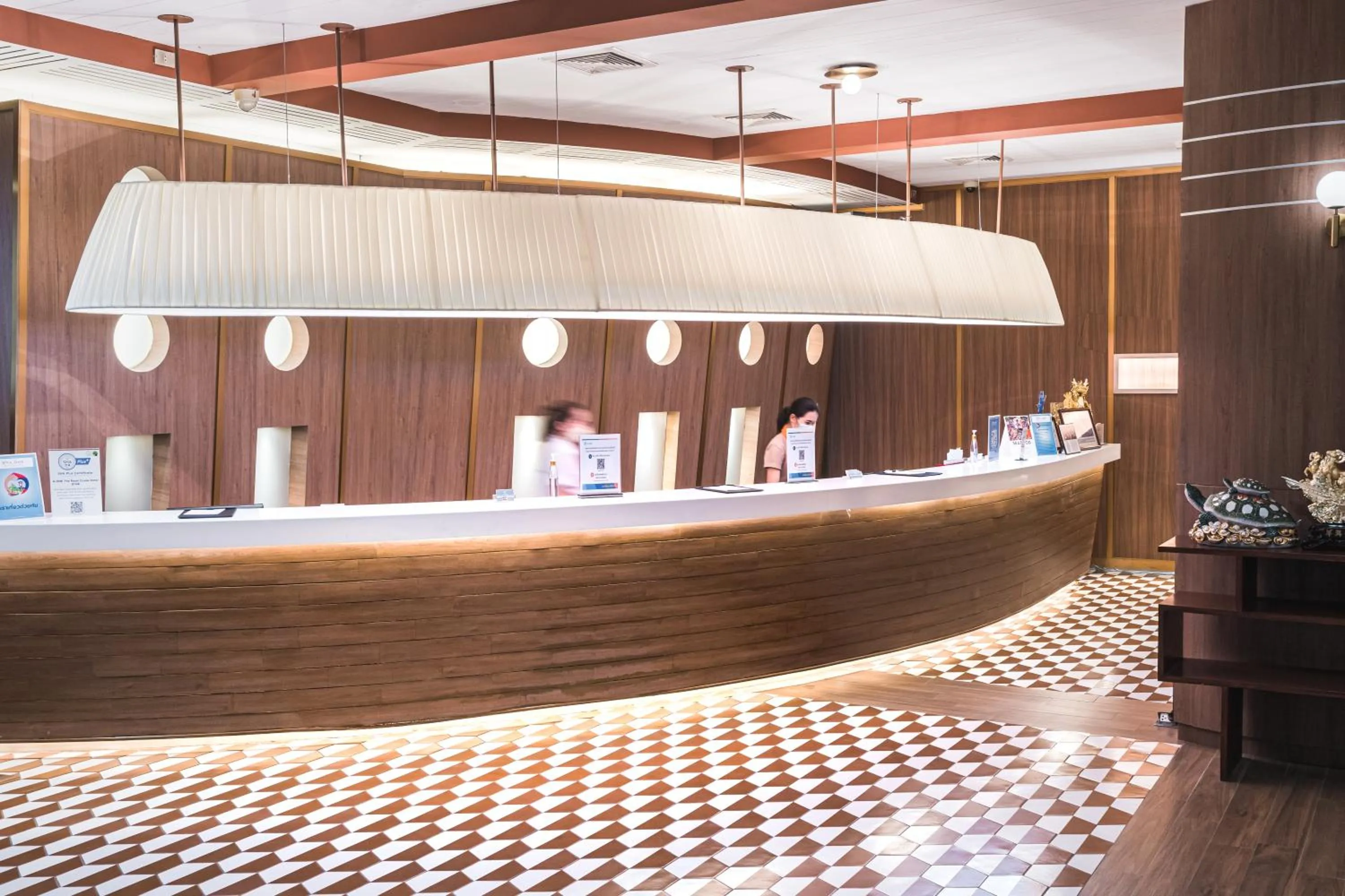 Lobby or reception in A-One The Royal Cruise Hotel Pattaya - SHA Extra Plus