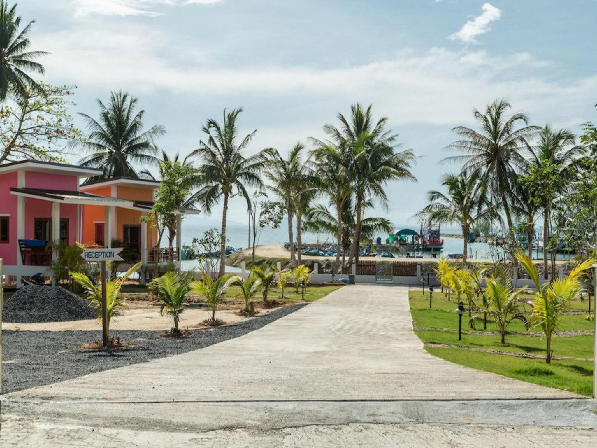 Facade/entrance in Breeze Bay Villas Koh Phangan