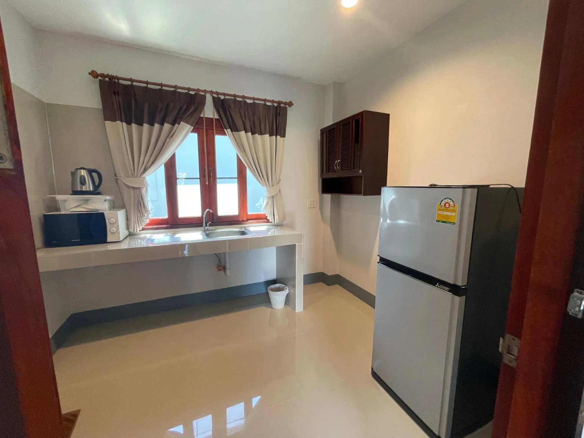Kitchen or kitchenette in Breeze Bay Villas Koh Phangan