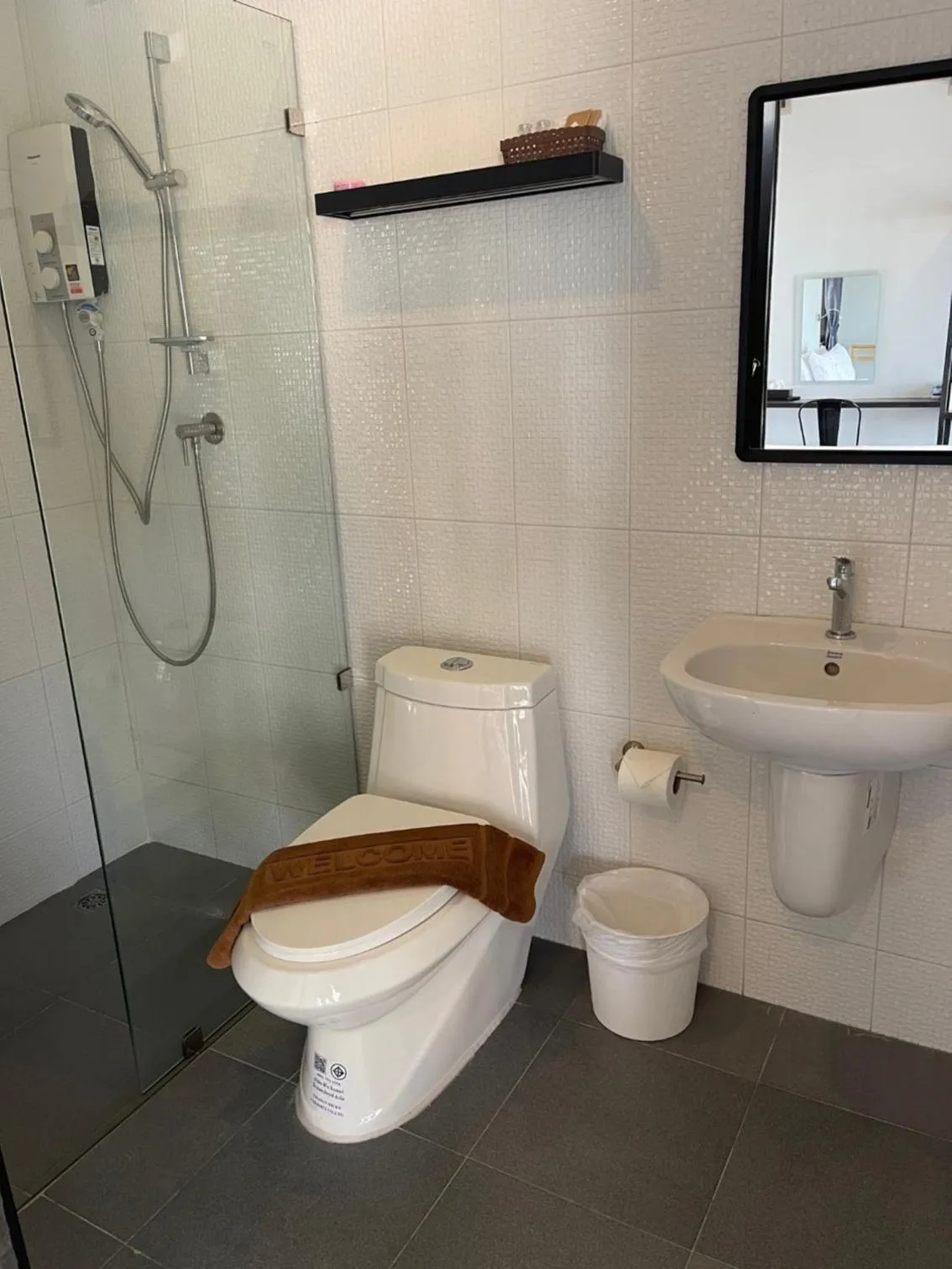 Bathroom in Breeze Bay Villas Koh Phangan