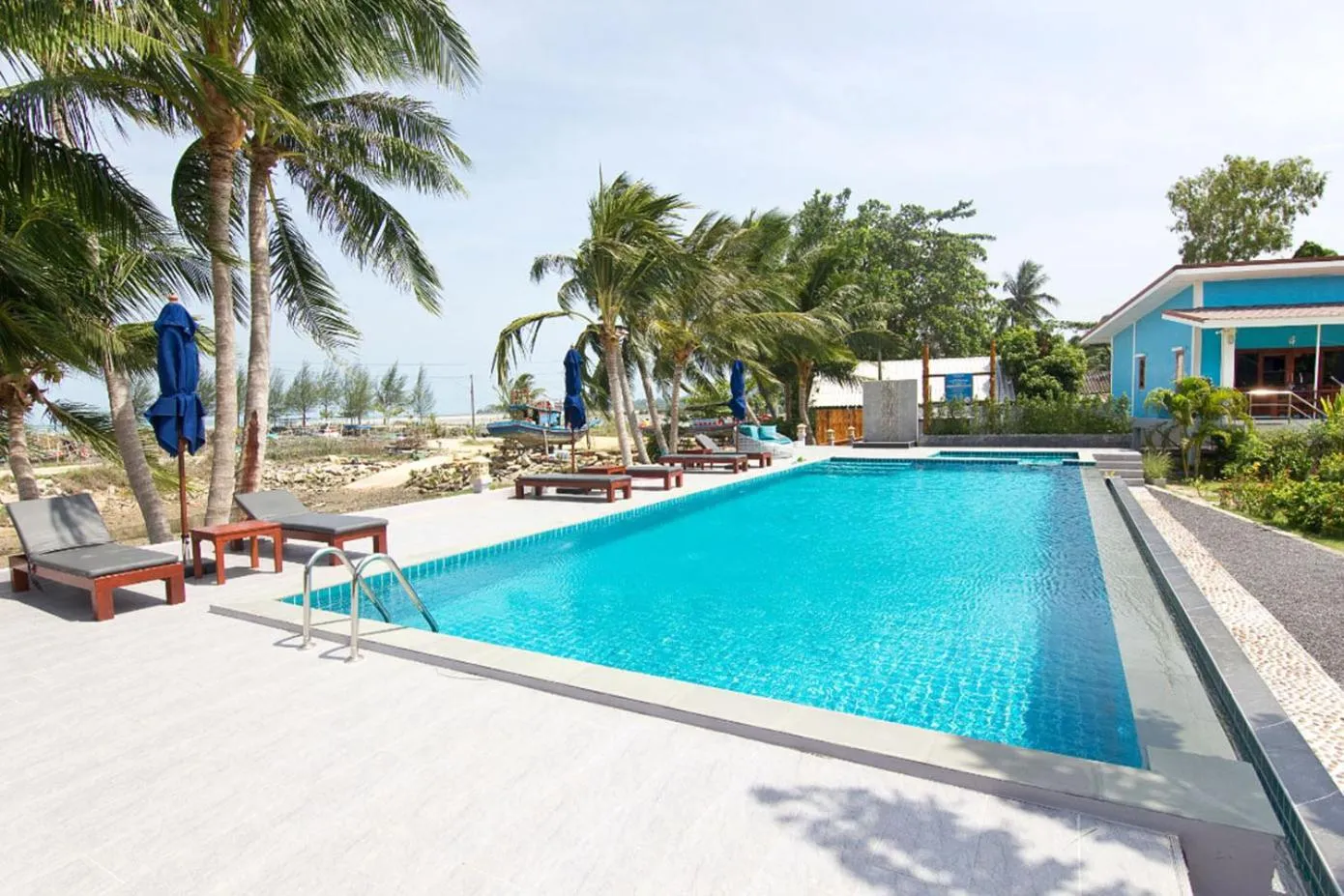 Property building in Breeze Bay Villas Koh Phangan