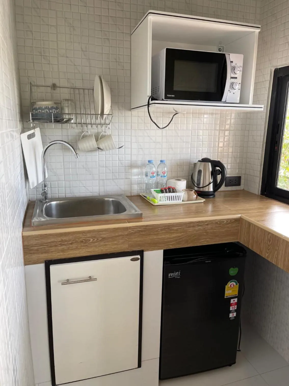 kitchen in Breeze Bay Villas Koh Phangan