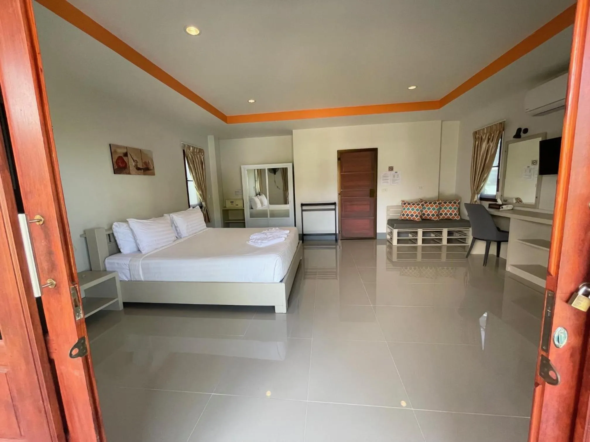 Bedroom in Breeze Bay Villas Koh Phangan