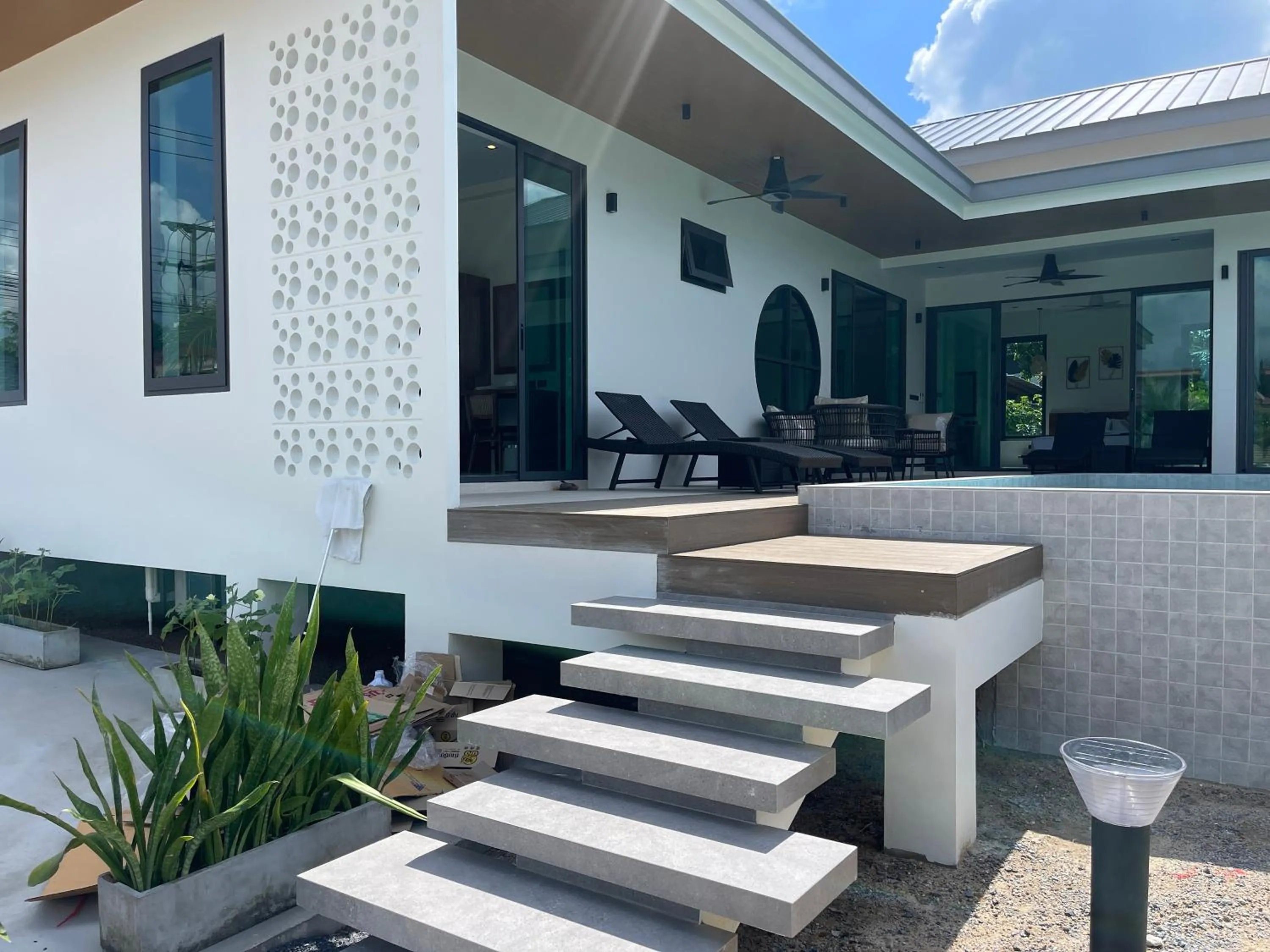 Property building in Breeze Bay Villas Koh Phangan