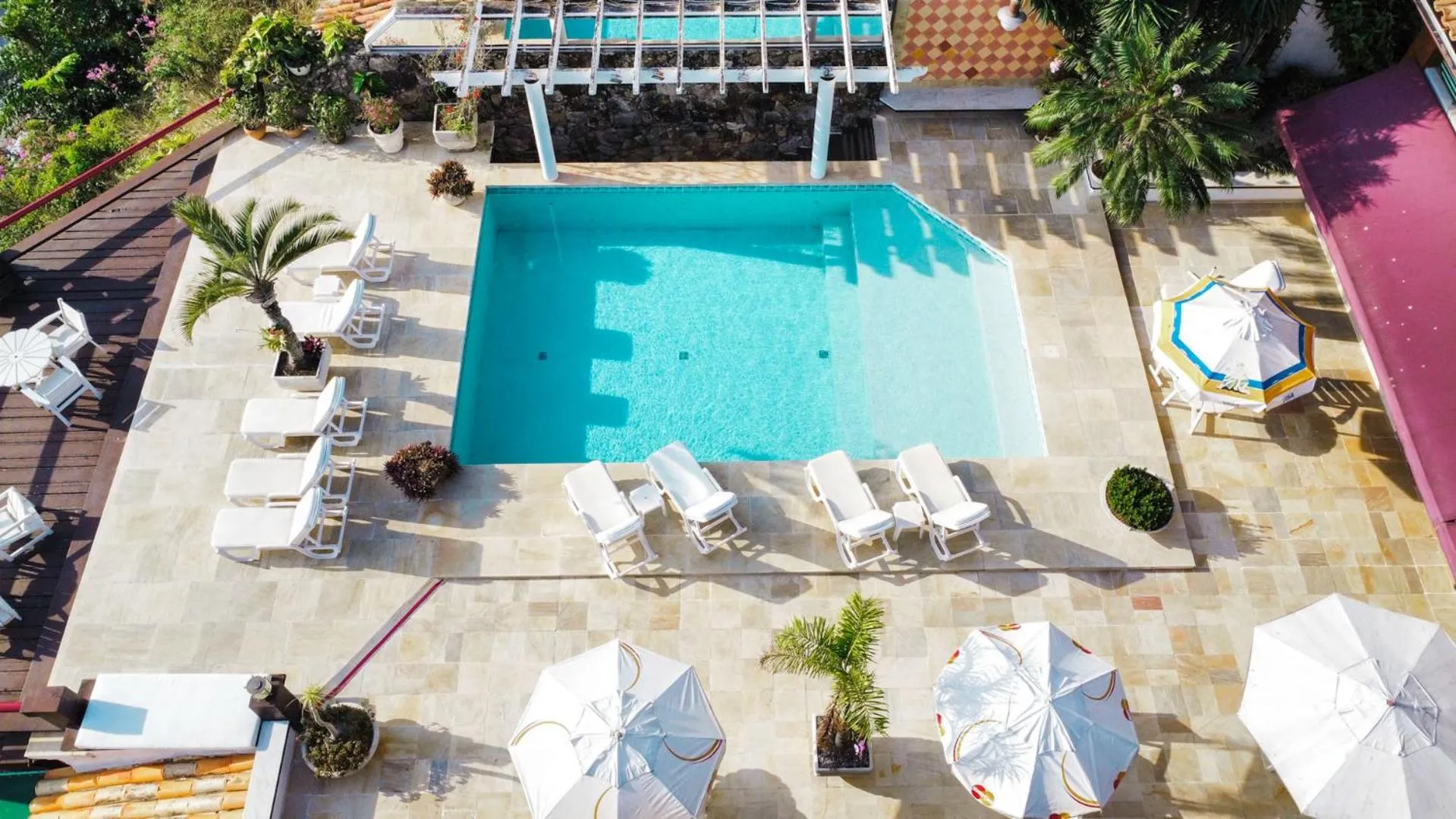 Patio in Sailing Hotel & Spa