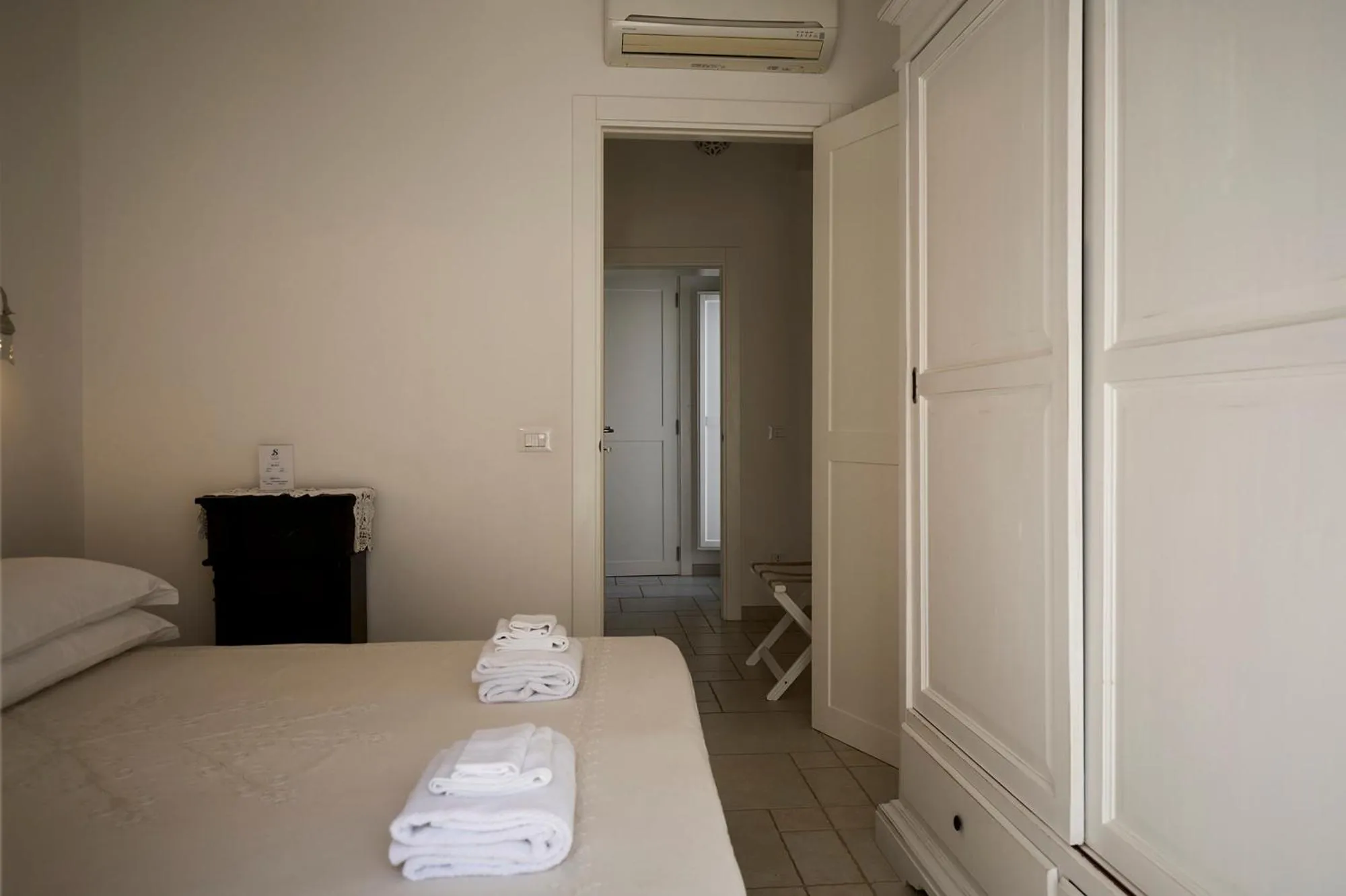 Bedroom, Bed in Dei Serafini