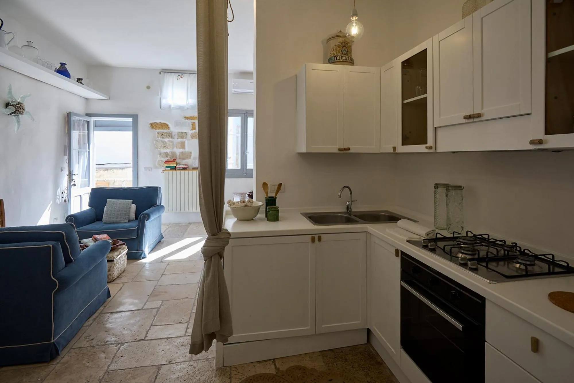 Kitchen or kitchenette in Dei Serafini