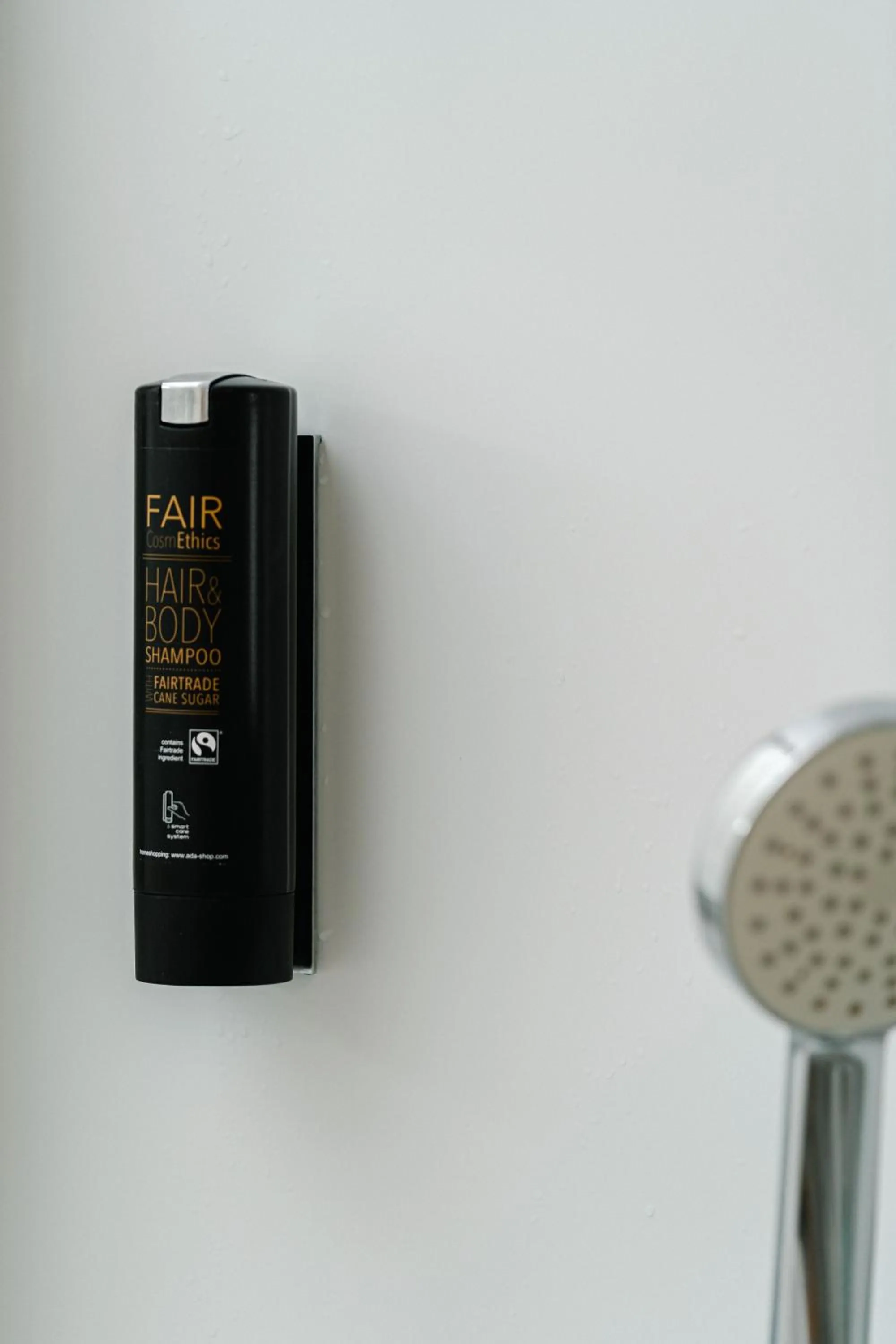 Bathroom in Guinate Club Apartamentos