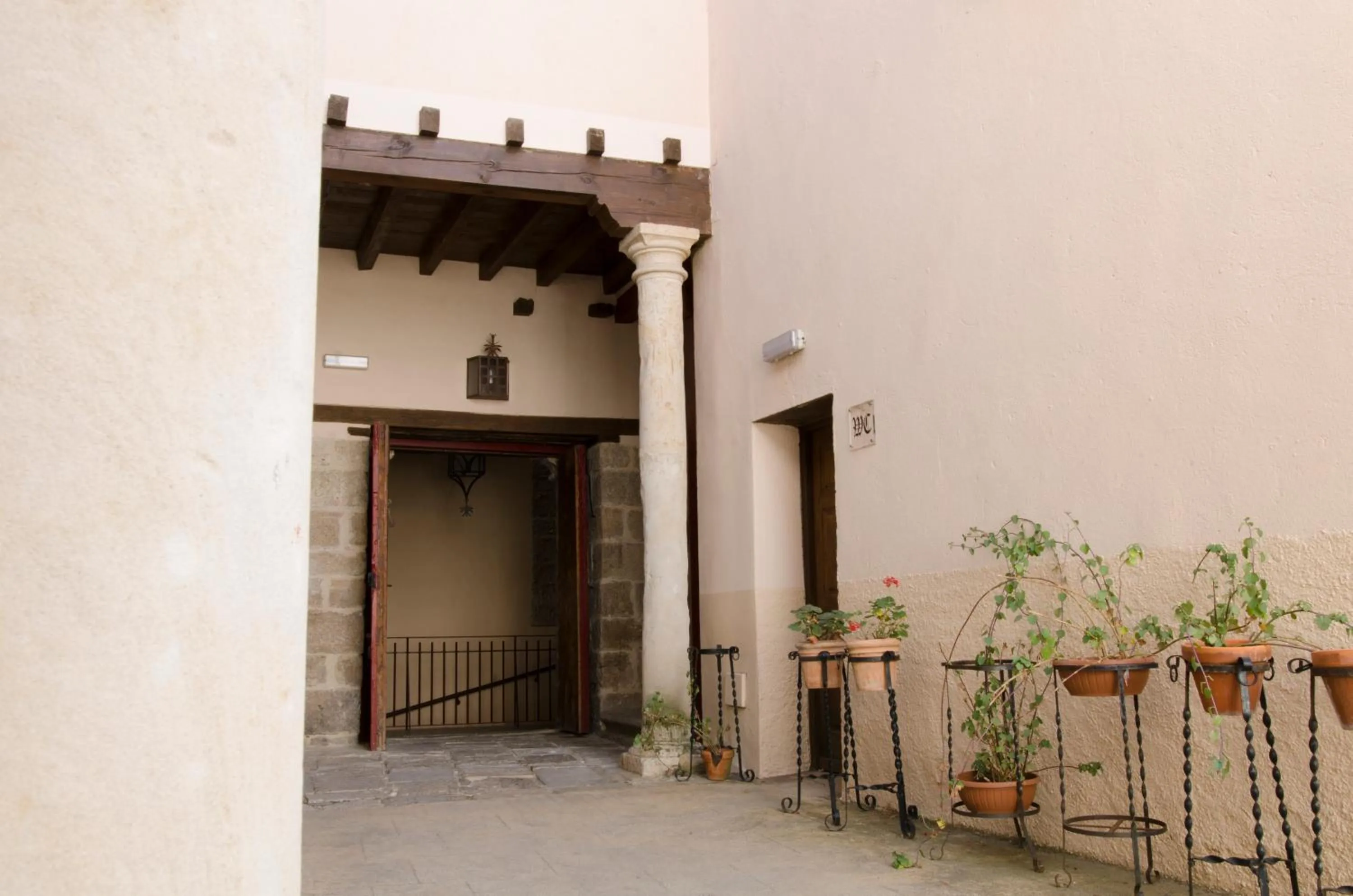Patio in Palacio Rejadorada