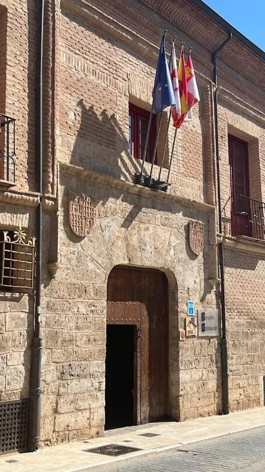 Property building in Palacio Rejadorada