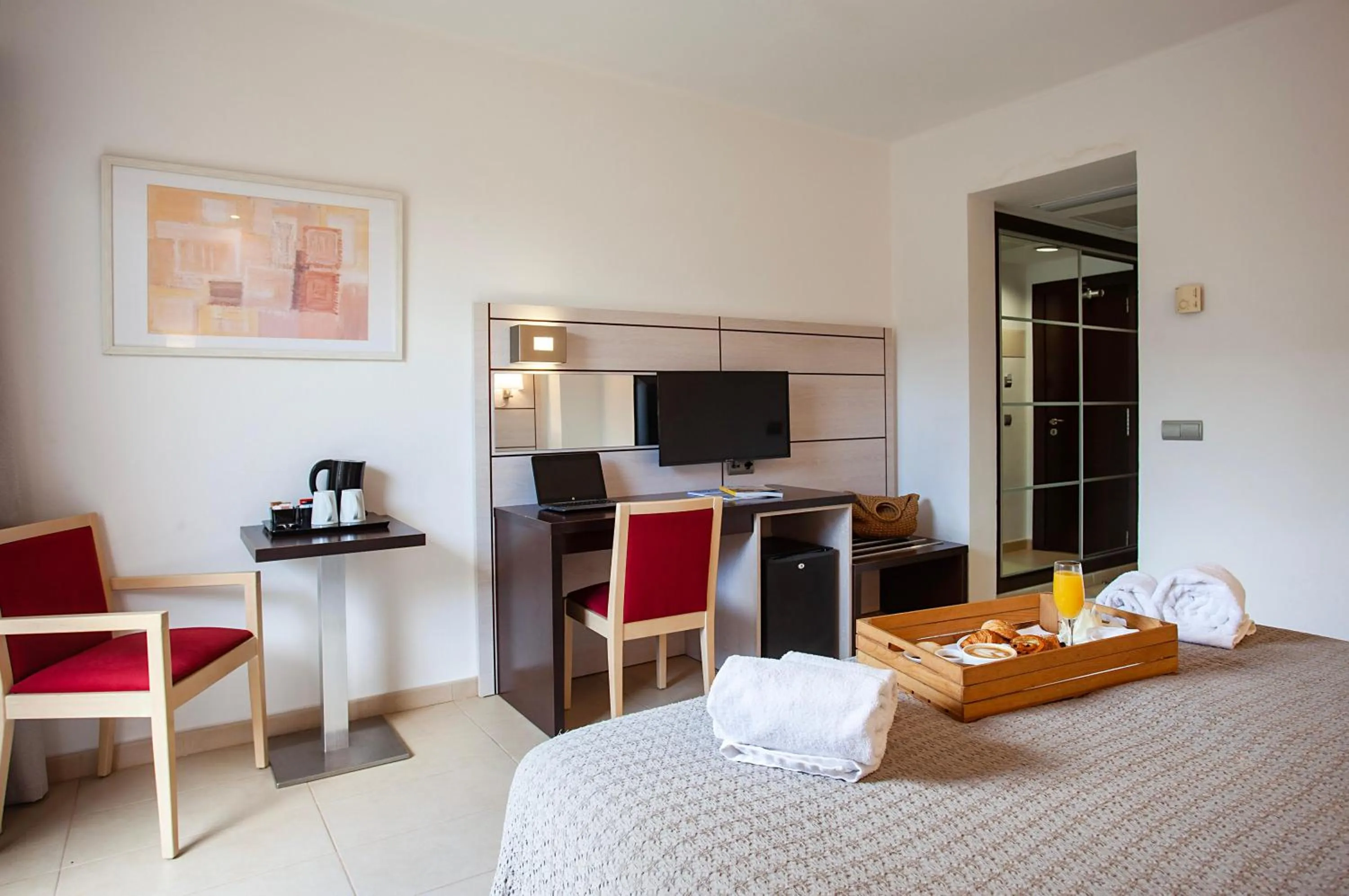 Photo of the whole room, Bed in Hotel Puchet Ibiza