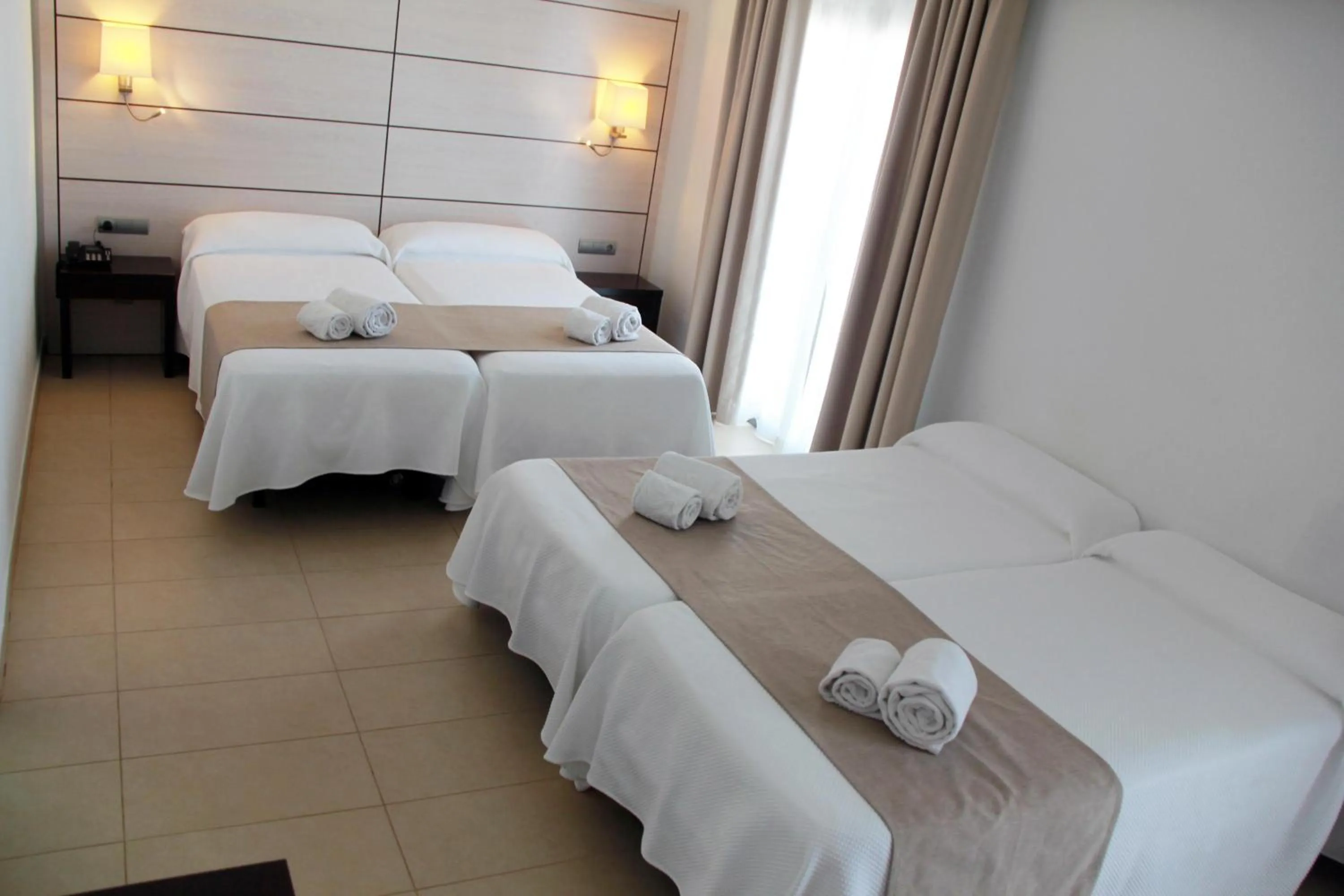 Photo of the whole room, Bed in Hotel Puchet Ibiza