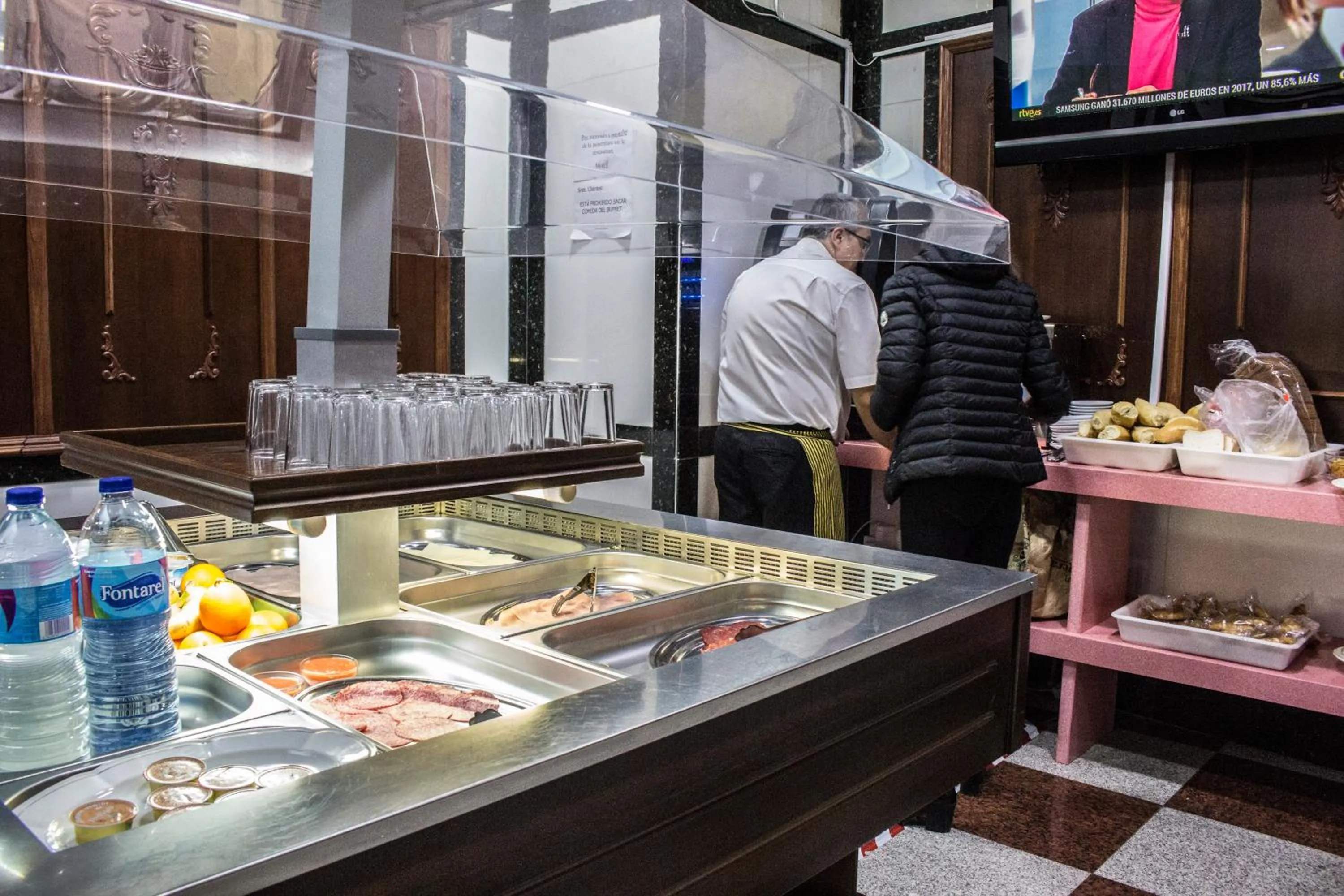 Food and drinks in Hotel Reyesol